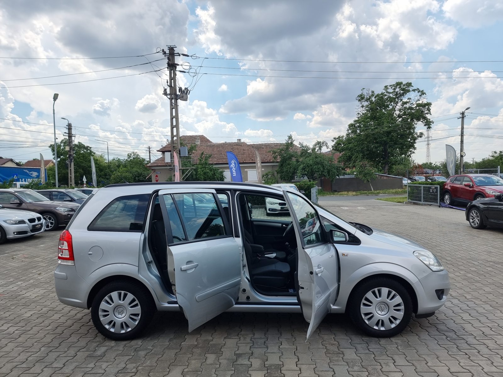 OPEL ZAFIRA 7 LOCURI, 1.6 BENZINA + GAZ , 94 CP, AN 2009            RATE-LIVRARE-GARANTIE