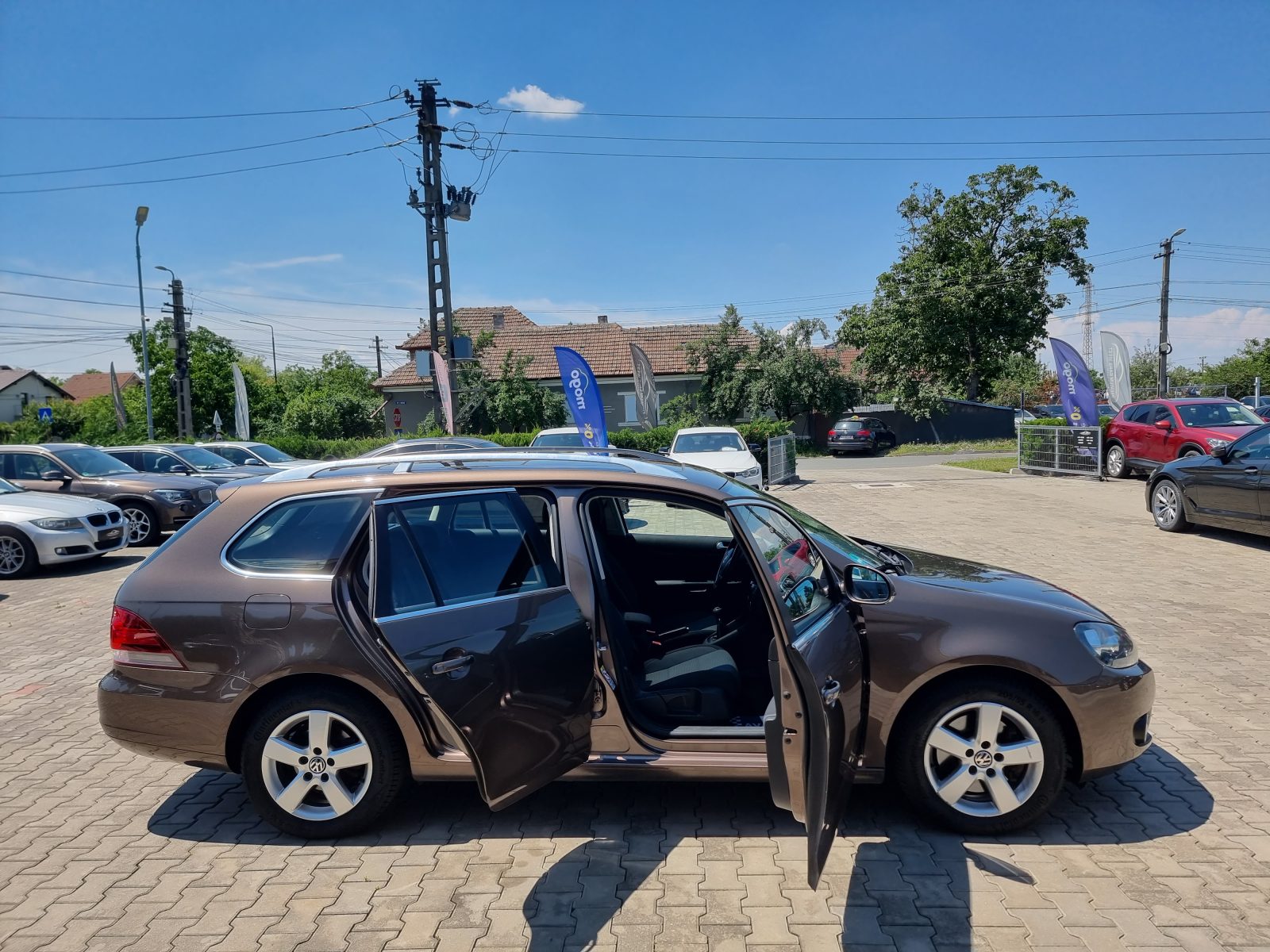 VOLKSWAGEN GOLF VI, 2.0 TDI, 140 CP, AN 2011, EURO 5         RATE-LIVRARE-GARANTIE