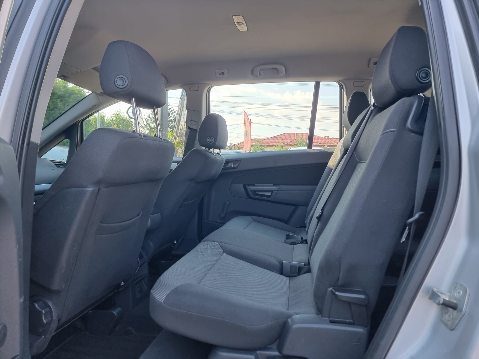 OPEL ZAFIRA 7 LOCURI, 1.6 BENZINA + GAZ , 94 CP, AN 2009            RATE-LIVRARE-GARANTIE