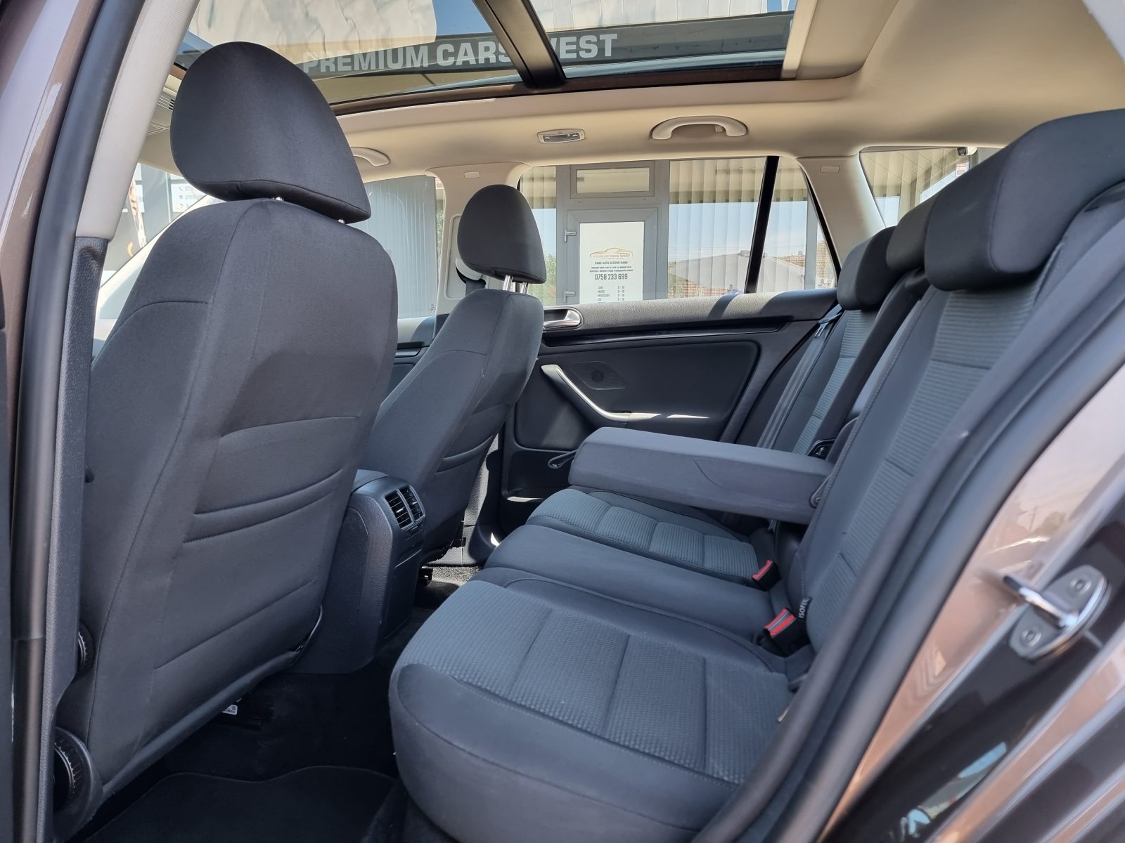 VOLKSWAGEN GOLF VI, 2.0 TDI, 140 CP, AN 2011, EURO 5         RATE-LIVRARE-GARANTIE