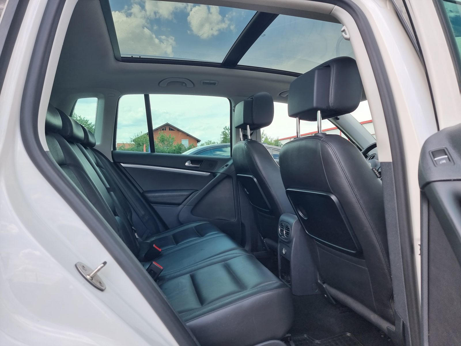 VOLKSWAGEN TIGUAN, 1.4 TSI, 122 CP, AN 2012, EURO 5     DISTRIBUTIE SCHIMBATA       RATE-LIVRARE-GARANTIE