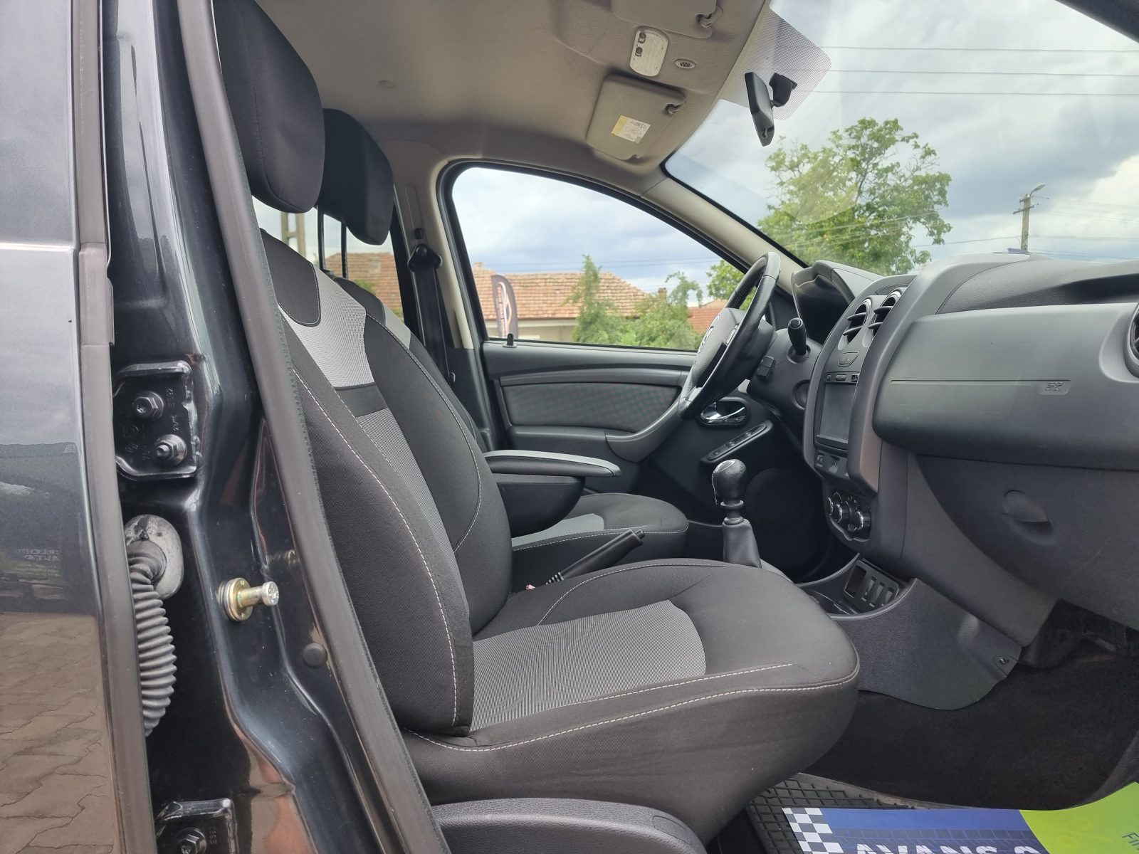 DACIA DUSTER, 1.2 BENZINA, 125 CP, AN 2016, EURO 6           RATE-LIVRARE-GARANTIE