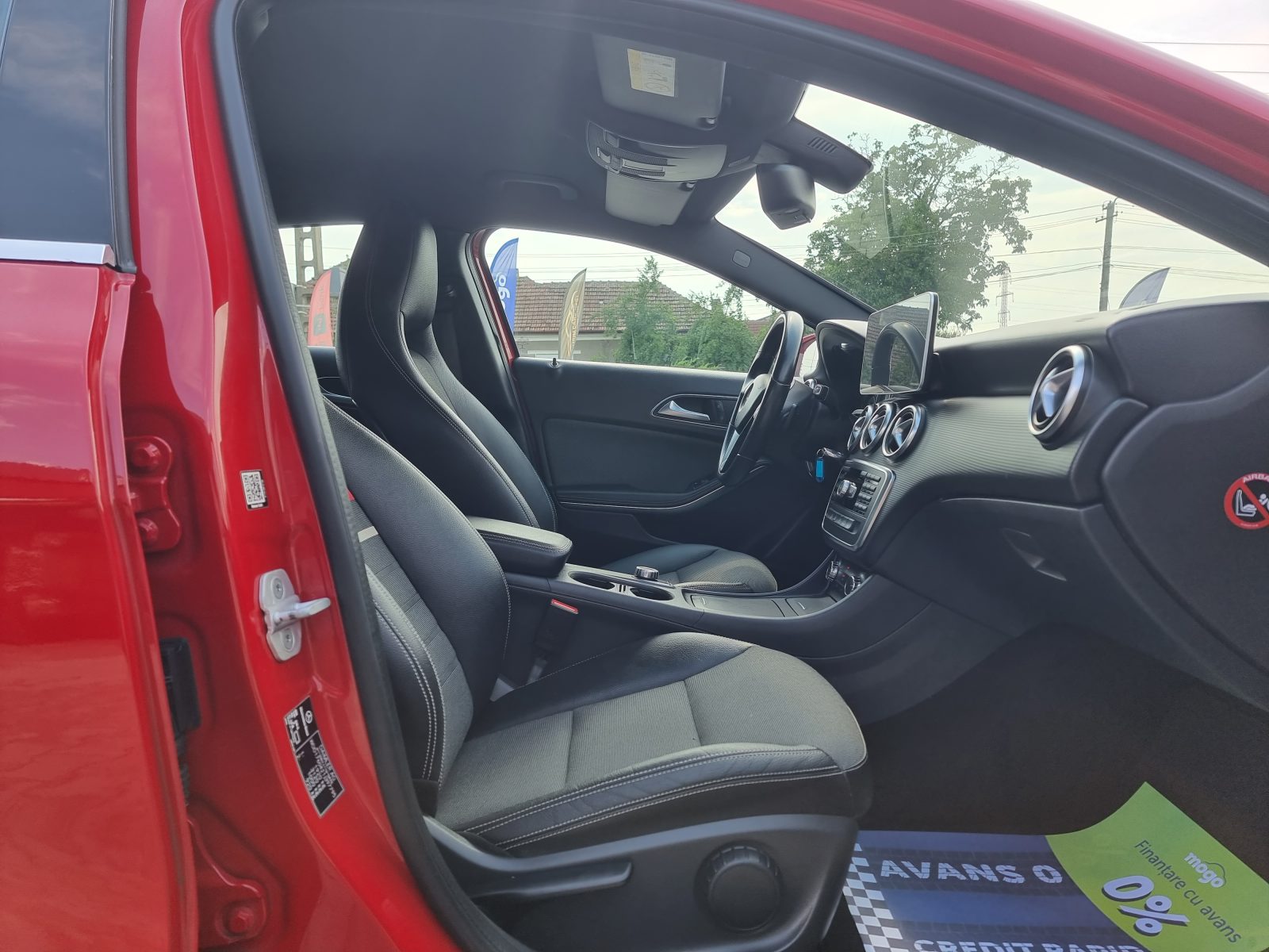 MERCEDES-BENZ A180, 1.6 BENZINA, 122 CP, AN 2015, EURO 6         RATE-LIVRARE-GARANTIE