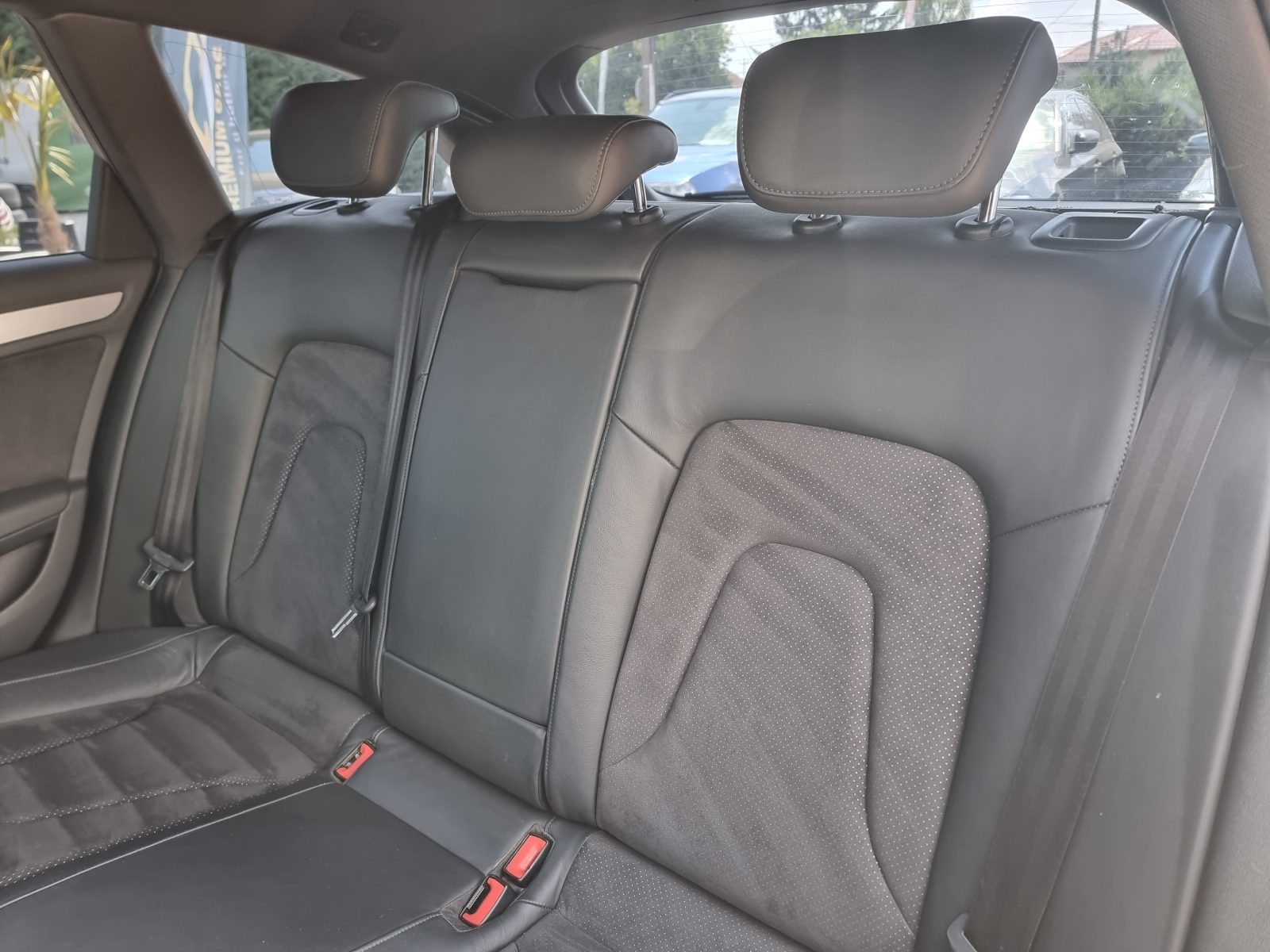 AUDI A4 S-LINE QUATTRO, 2.0 TDI, 170 CP, AN 2010, EURO 5         RATE-LIVRARE-GARANTIE
