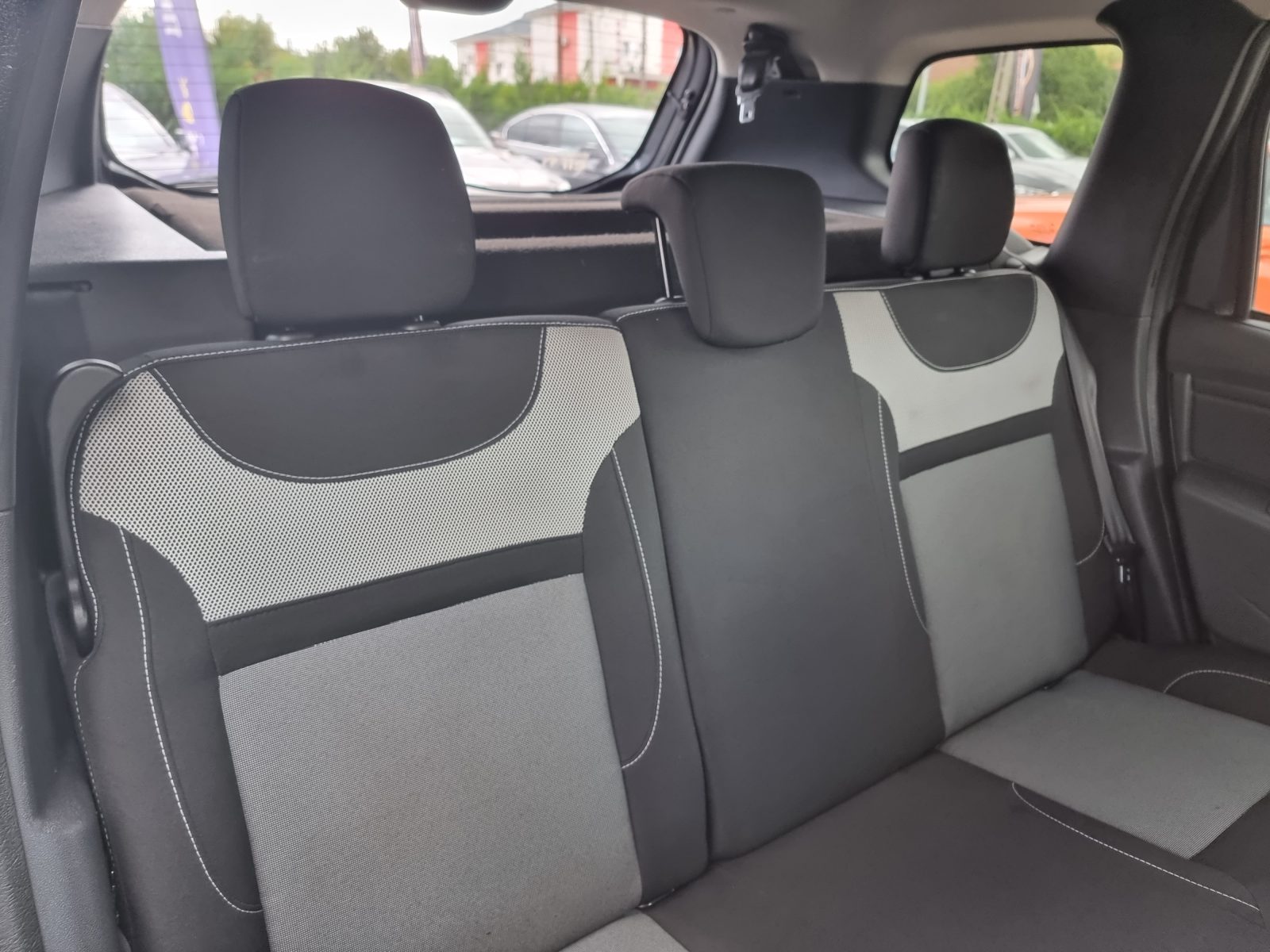 DACIA DUSTER, 1.2 BENZINA, 125 CP, AN 2016, EURO 6           RATE-LIVRARE-GARANTIE