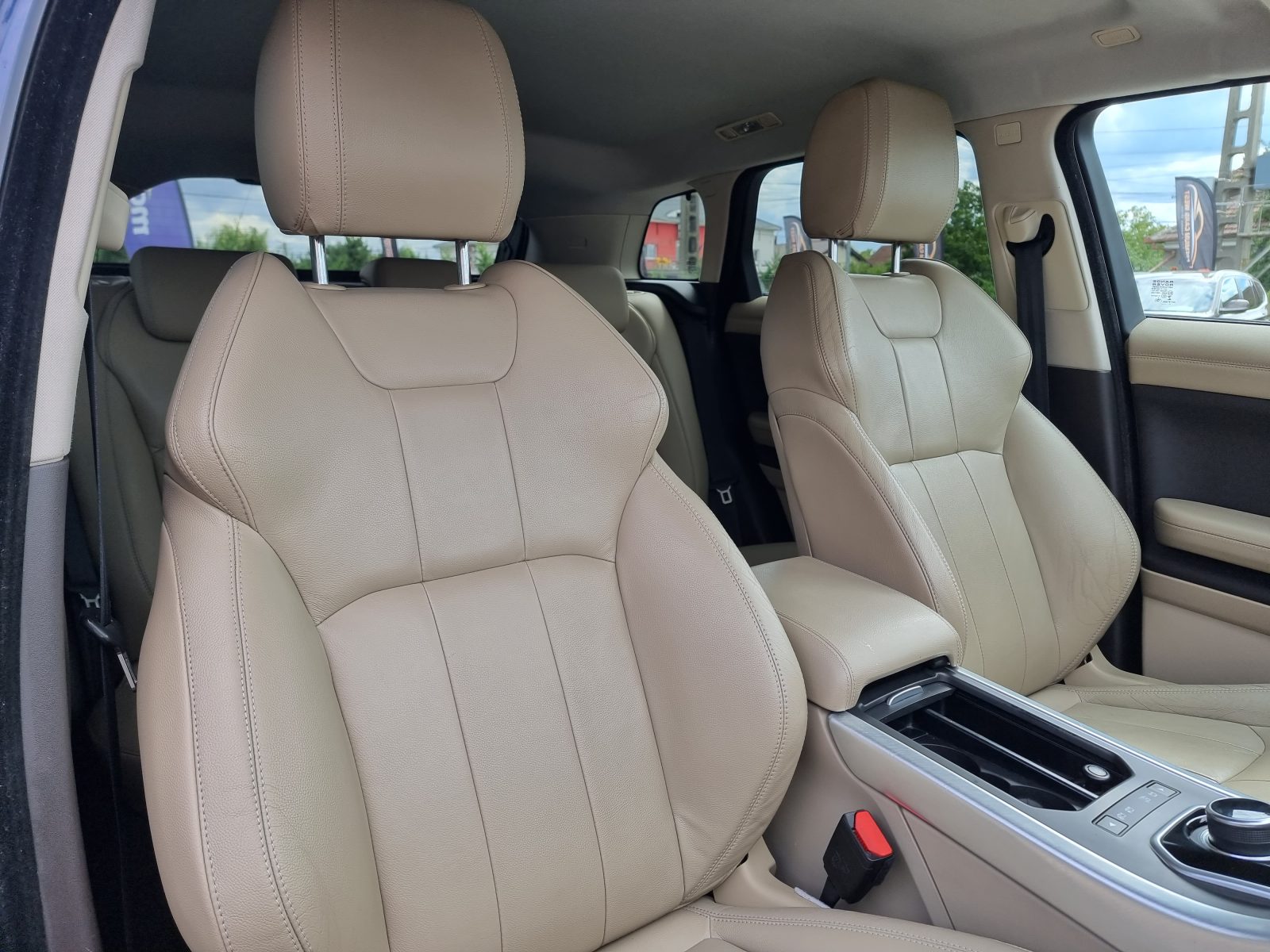 LAND ROVER RANGE ROVER EVOQUE 4X4, 2.0 DIESEL, 150 CP, AN 2018, EURO 6                   RATE-LIVRARE-GARANTIE