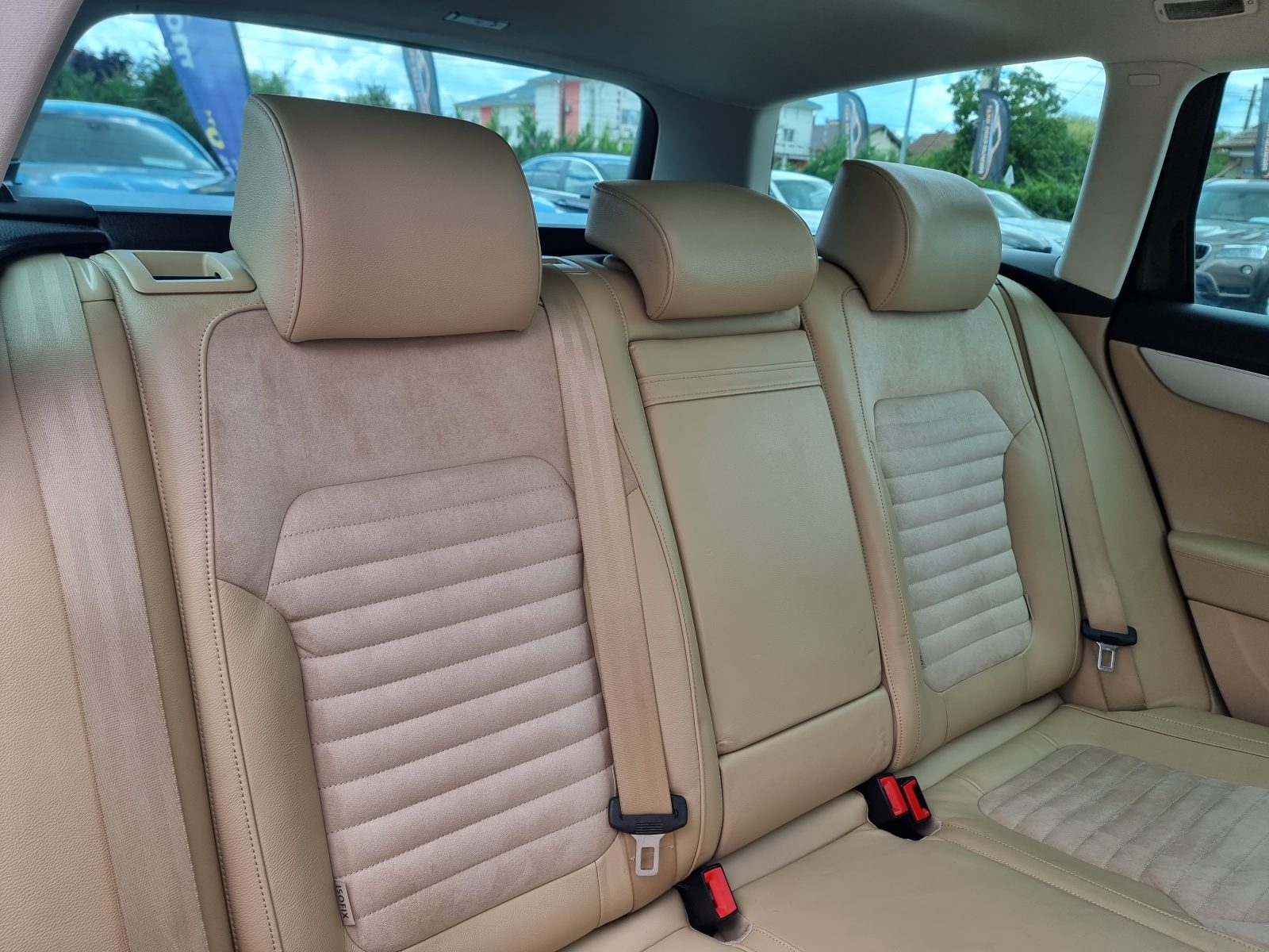 VOLKSWAGEN PASSAT 4MOTION 4X4, 2.0 TDI, 170 CP, AN 2012, EURO 5           RATE-LIVRARE-GARANTIE