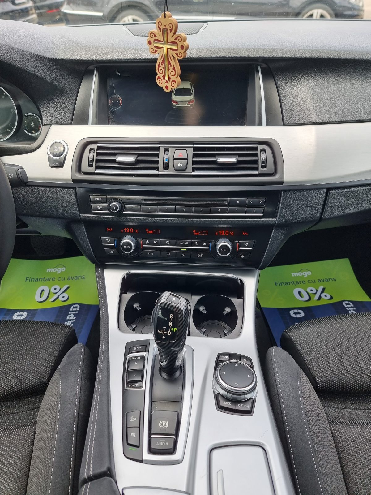 BMW 525D XDRIVE FACELIFT M-PAKET, 2.0 DIESEL, 218 CP, AN 2015, EURO 6           RATE-LIVRARE-GARANTIE