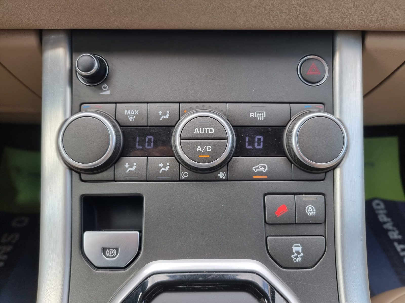 LAND ROVER RANGE ROVER EVOQUE 4X4, 2.0 DIESEL, 150 CP, AN 2018, EURO 6                   RATE-LIVRARE-GARANTIE