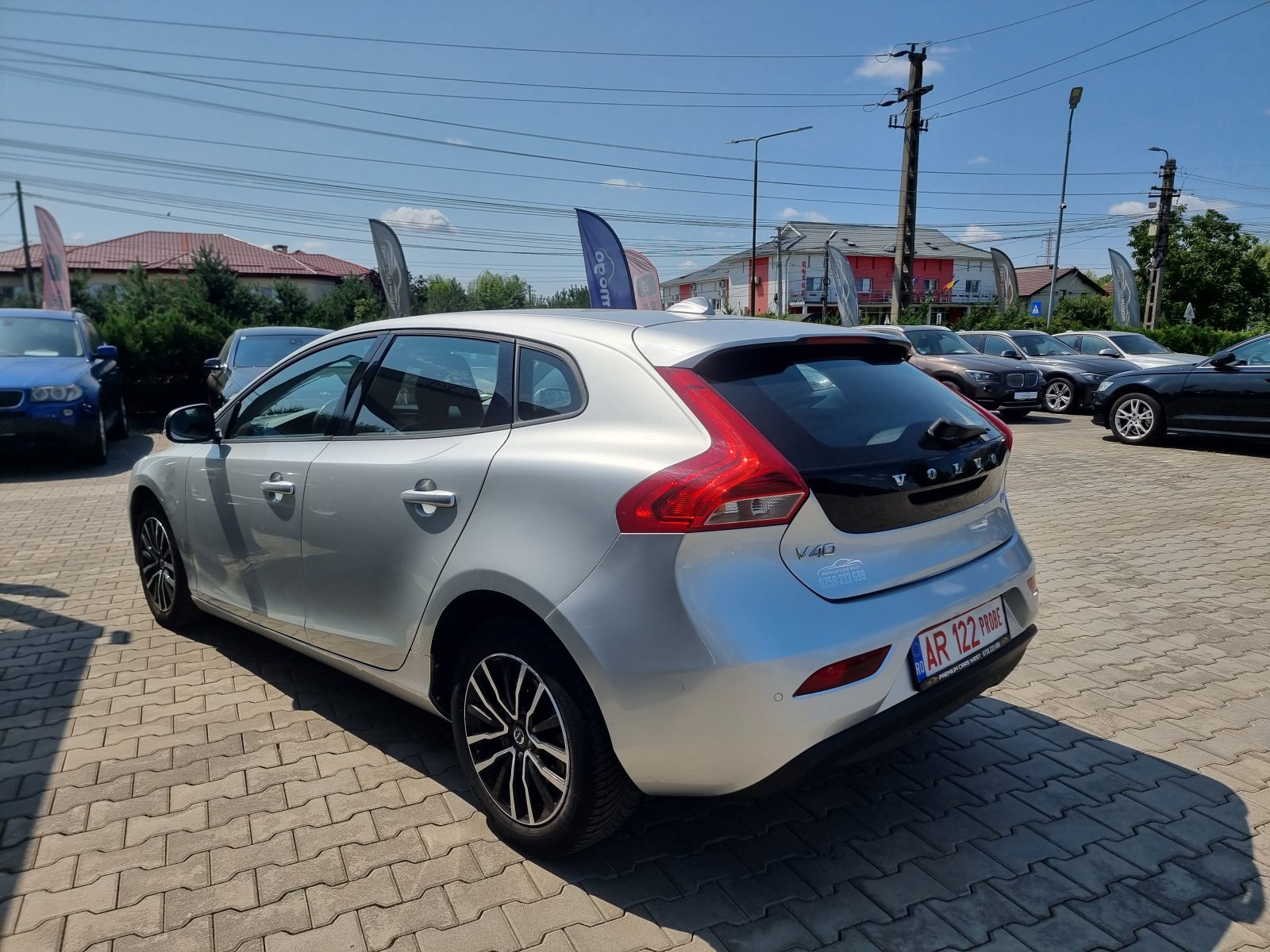 VOLVO V40, 2.0 DIESEL, 120 CP, AN 2017, EURO 6         RATE-LIVRARE-GARANTIE