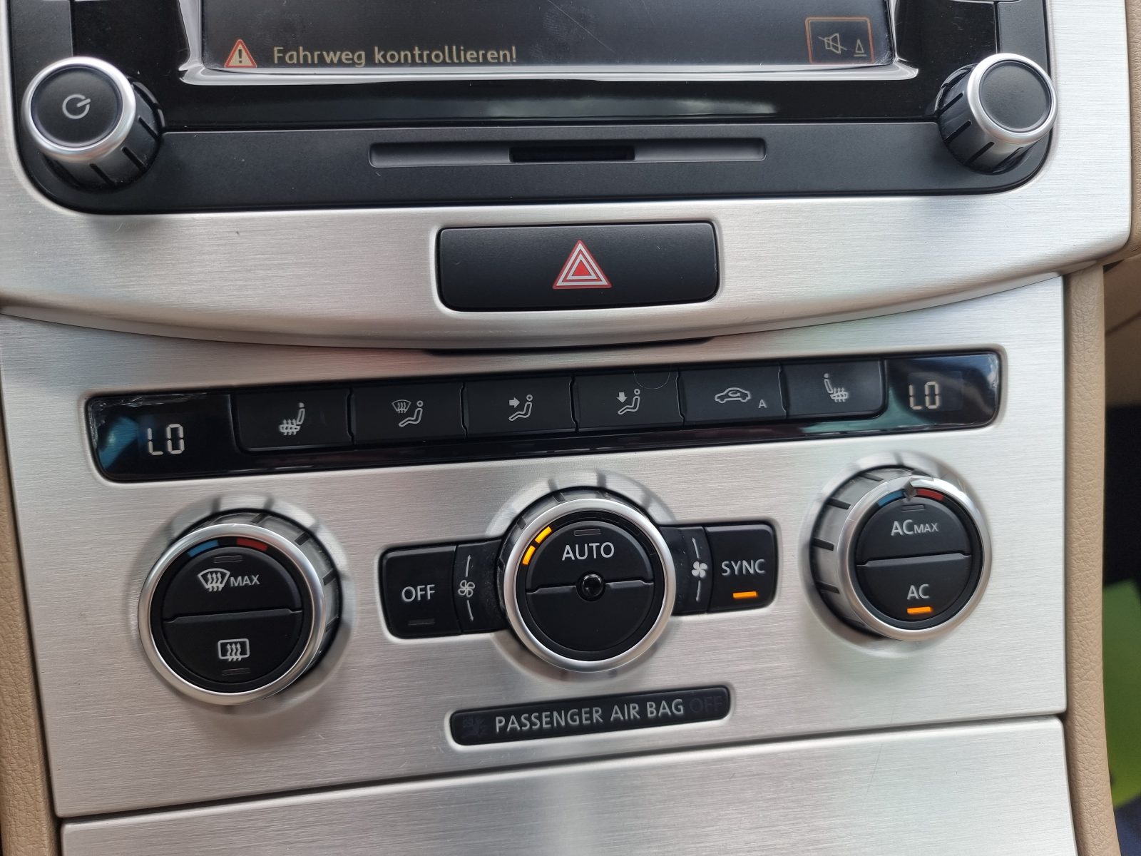 VOLKSWAGEN PASSAT 4MOTION 4X4, 2.0 TDI, 170 CP, AN 2012, EURO 5           RATE-LIVRARE-GARANTIE