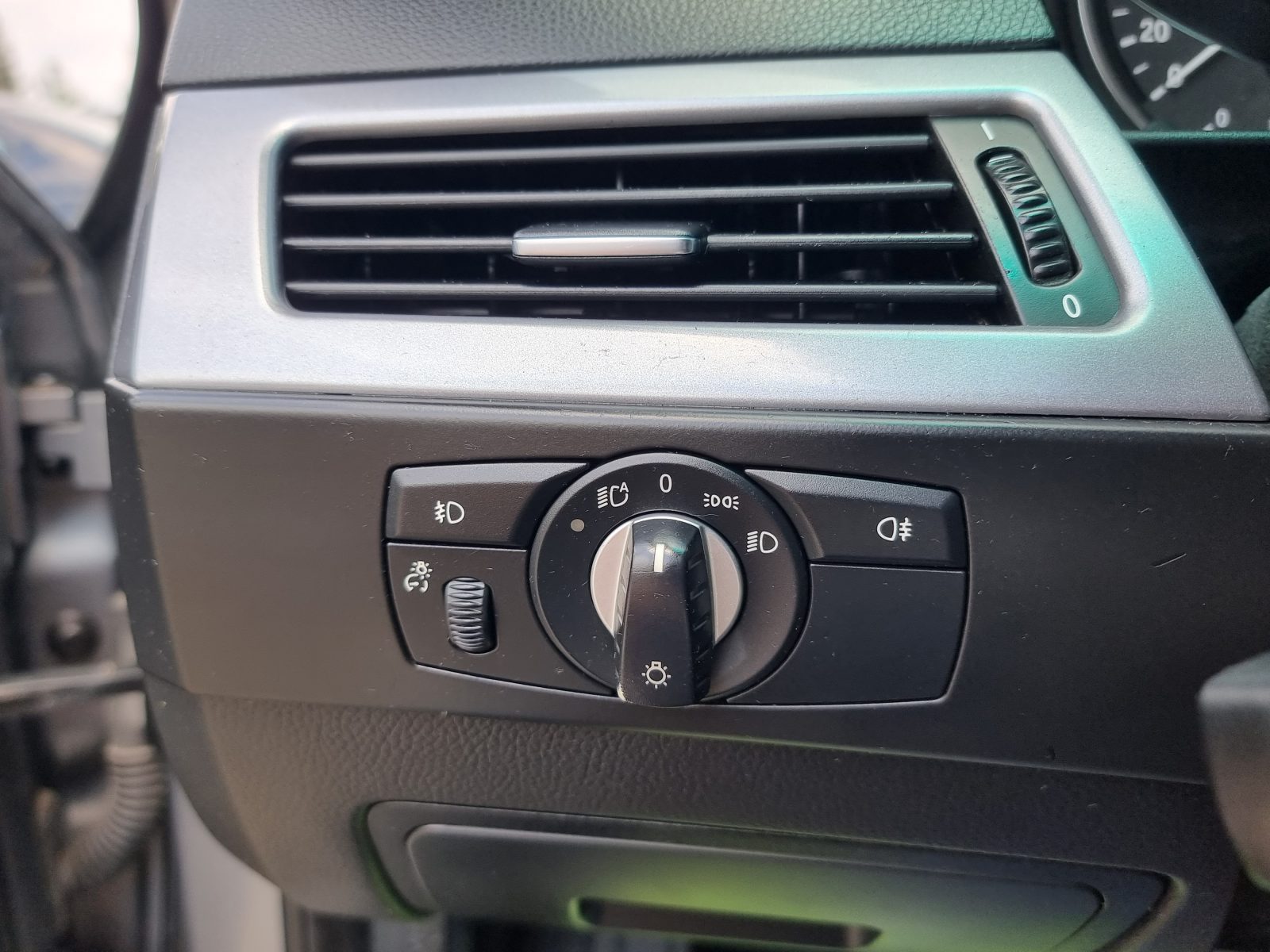 BMW 525D M-PAKET STAGE 1, 3.0 DIESEL, 197 CP, AN 2007             RATE-LIVRARE-GARANTIE