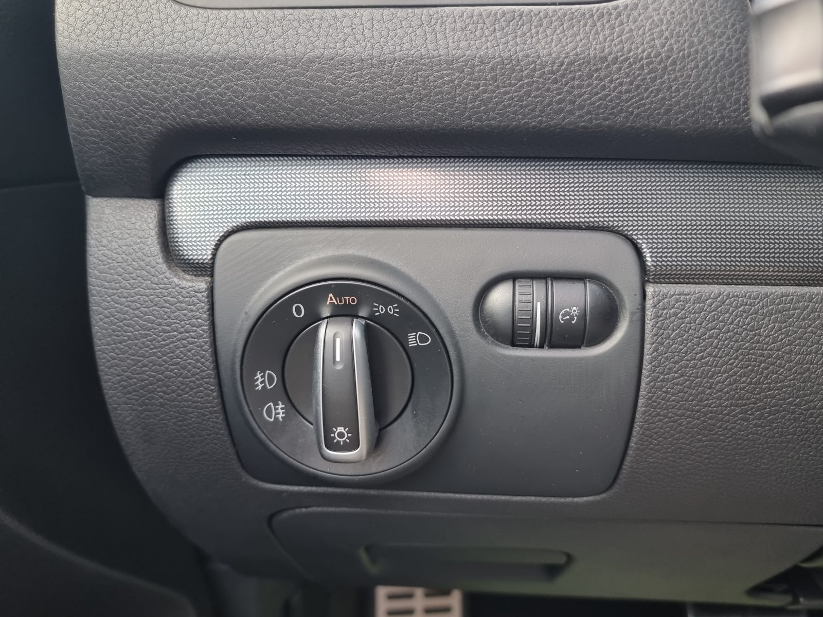 VOLKSWAGEN GOLF VI, 2.0 TDI, 140 CP, AN 2012, EURO 5             RATE-LIVRARE-GARANTIE