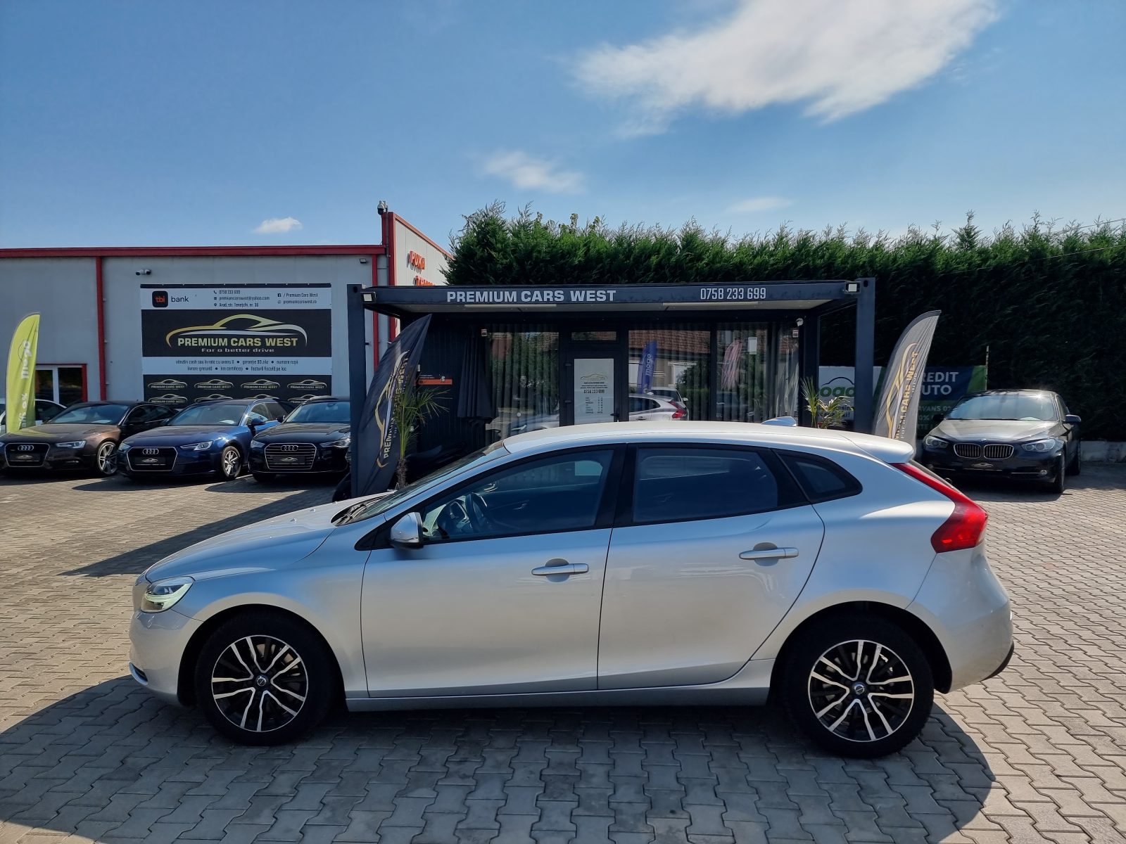 VOLVO V40, 2.0 DIESEL, 120 CP, AN 2017, EURO 6         RATE-LIVRARE-GARANTIE