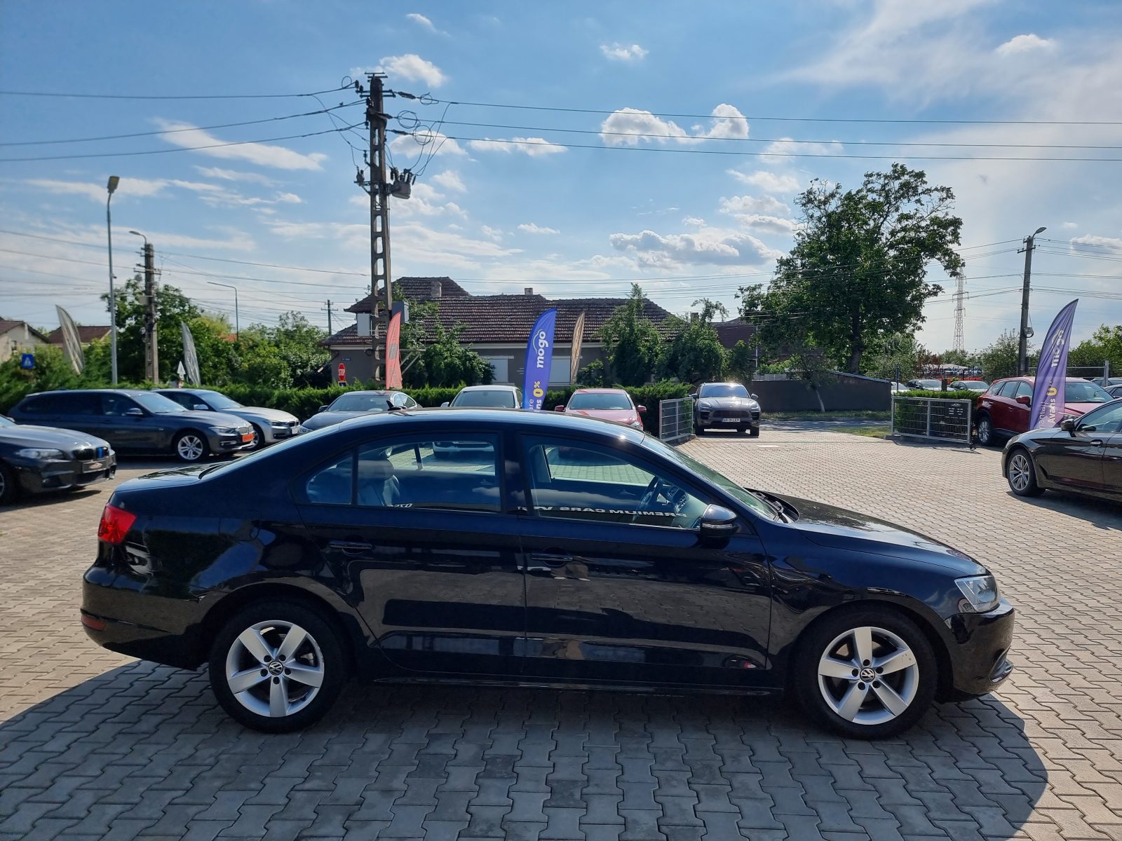 VOLKSWAGEN JETTA, 2.0 TDI, 140 CP, AN 2011, EURO 5     RATE-LIVRARE-GARANTIE
