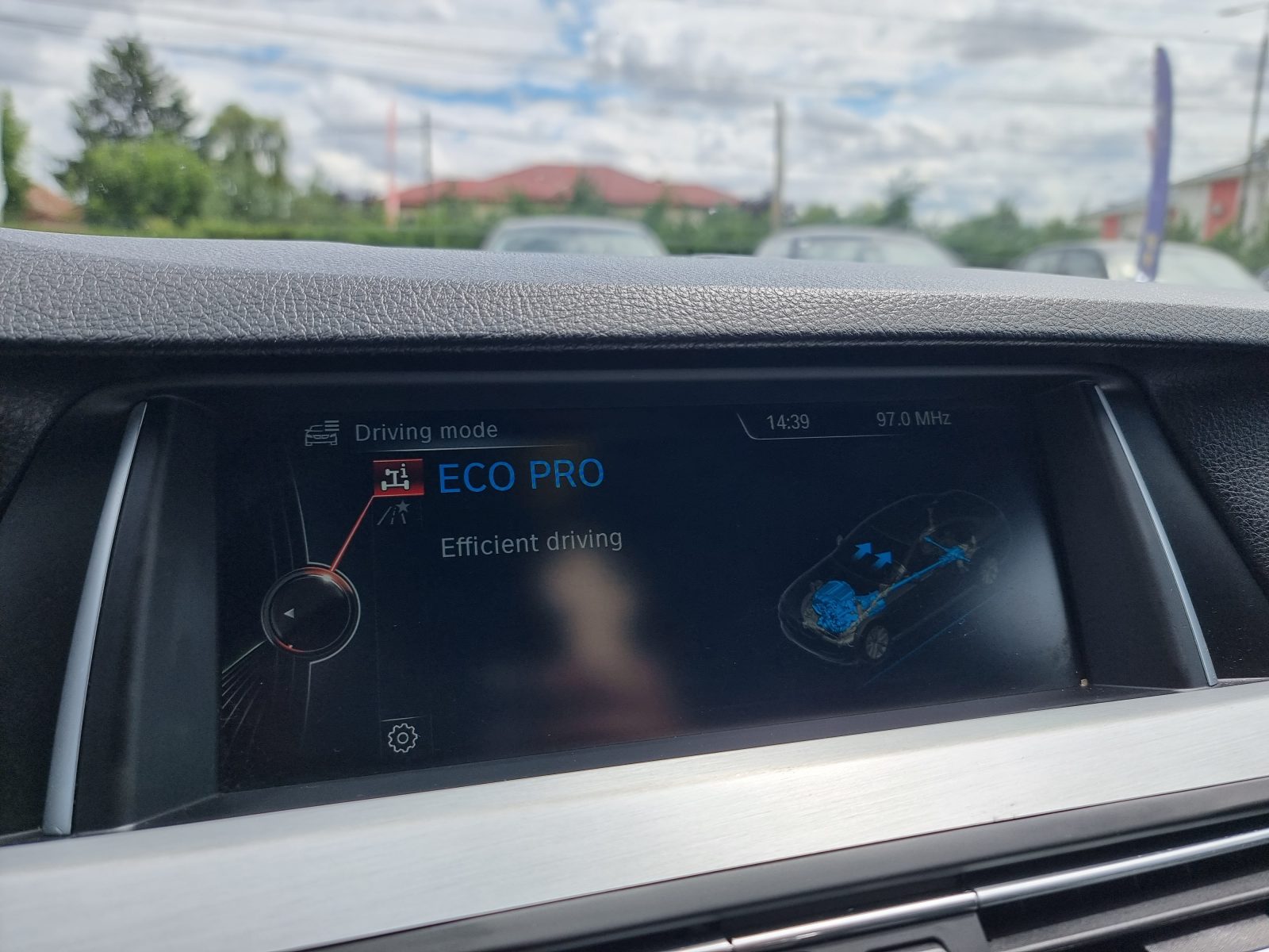 BMW 525D XDRIVE FACELIFT M-PAKET, 2.0 DIESEL, 218 CP, AN 2015, EURO 6           RATE-LIVRARE-GARANTIE