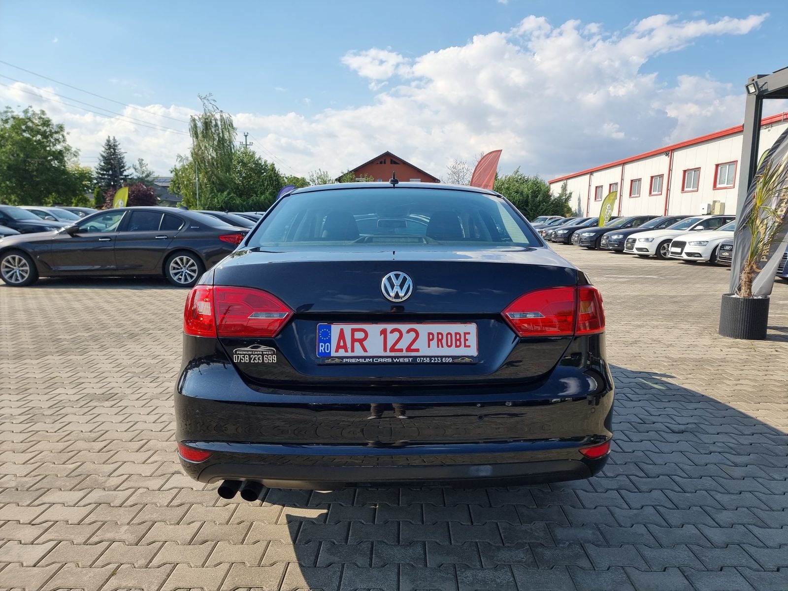 VOLKSWAGEN JETTA, 2.0 TDI, 140 CP, AN 2011, EURO 5     RATE-LIVRARE-GARANTIE