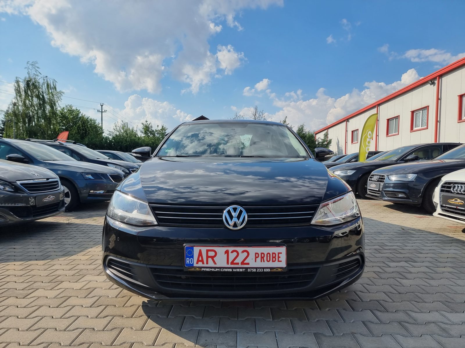 VOLKSWAGEN JETTA, 2.0 TDI, 140 CP, AN 2011, EURO 5     RATE-LIVRARE-GARANTIE