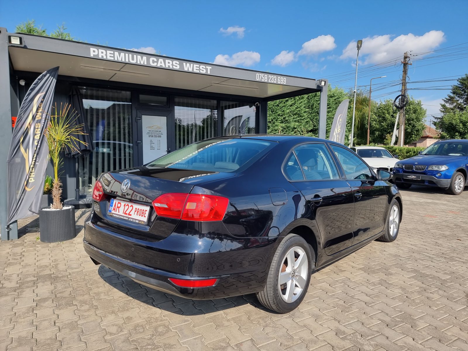 VOLKSWAGEN JETTA, 2.0 TDI, 140 CP, AN 2011, EURO 5     RATE-LIVRARE-GARANTIE