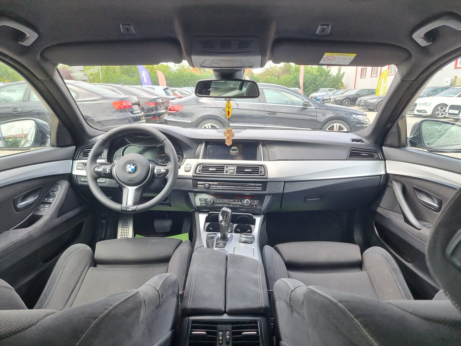 BMW 525D XDRIVE FACELIFT M-PAKET, 2.0 DIESEL, 218 CP, AN 2015, EURO 6           RATE-LIVRARE-GARANTIE