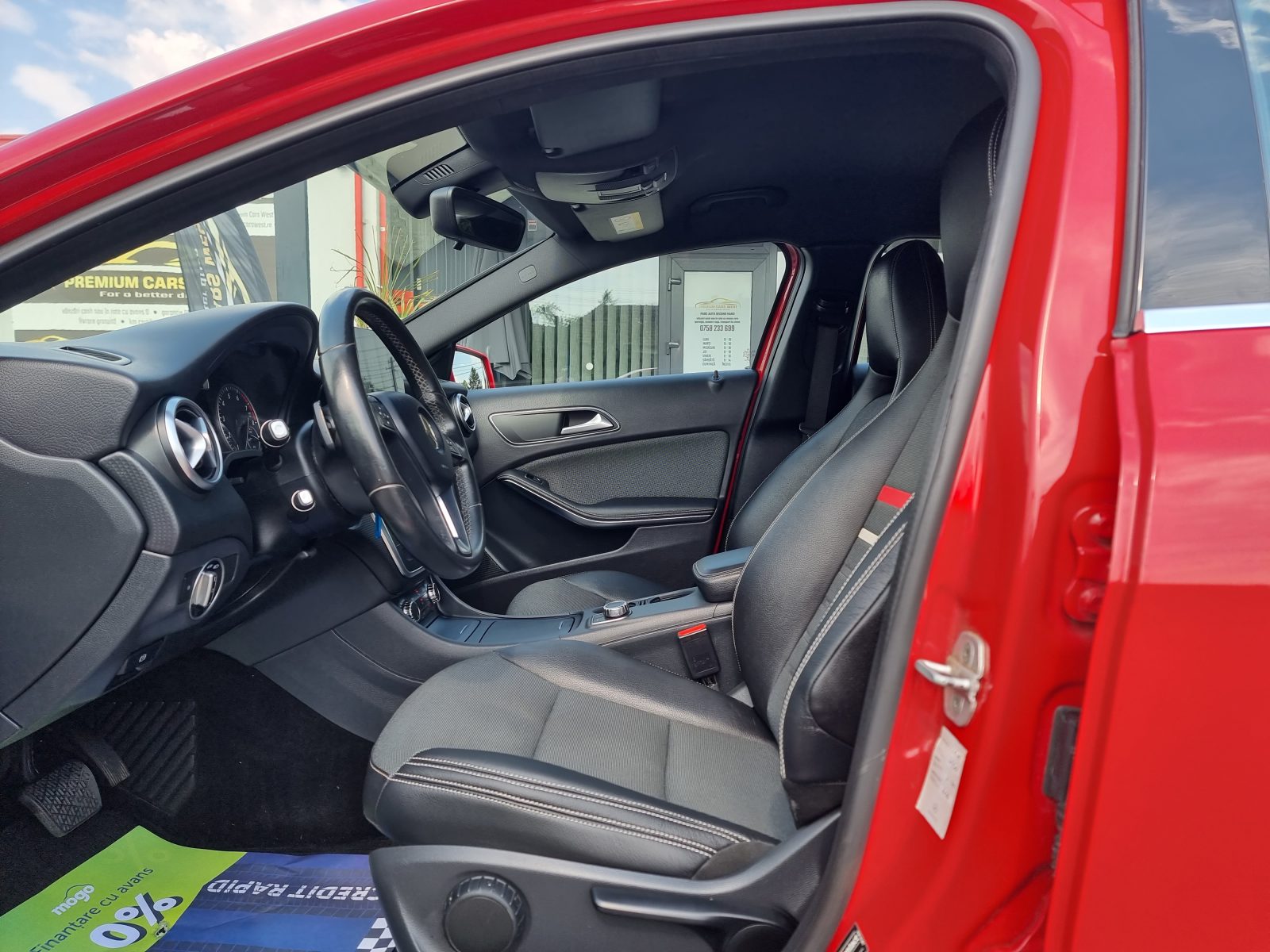 MERCEDES-BENZ A180, 1.6 BENZINA, 122 CP, AN 2015, EURO 6         RATE-LIVRARE-GARANTIE