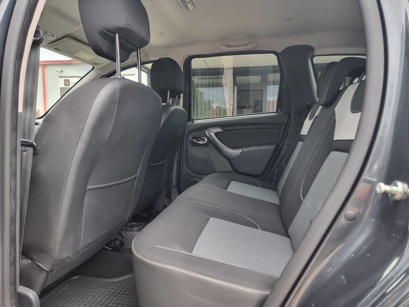 DACIA DUSTER, 1.2 BENZINA, 125 CP, AN 2016, EURO 6           RATE-LIVRARE-GARANTIE