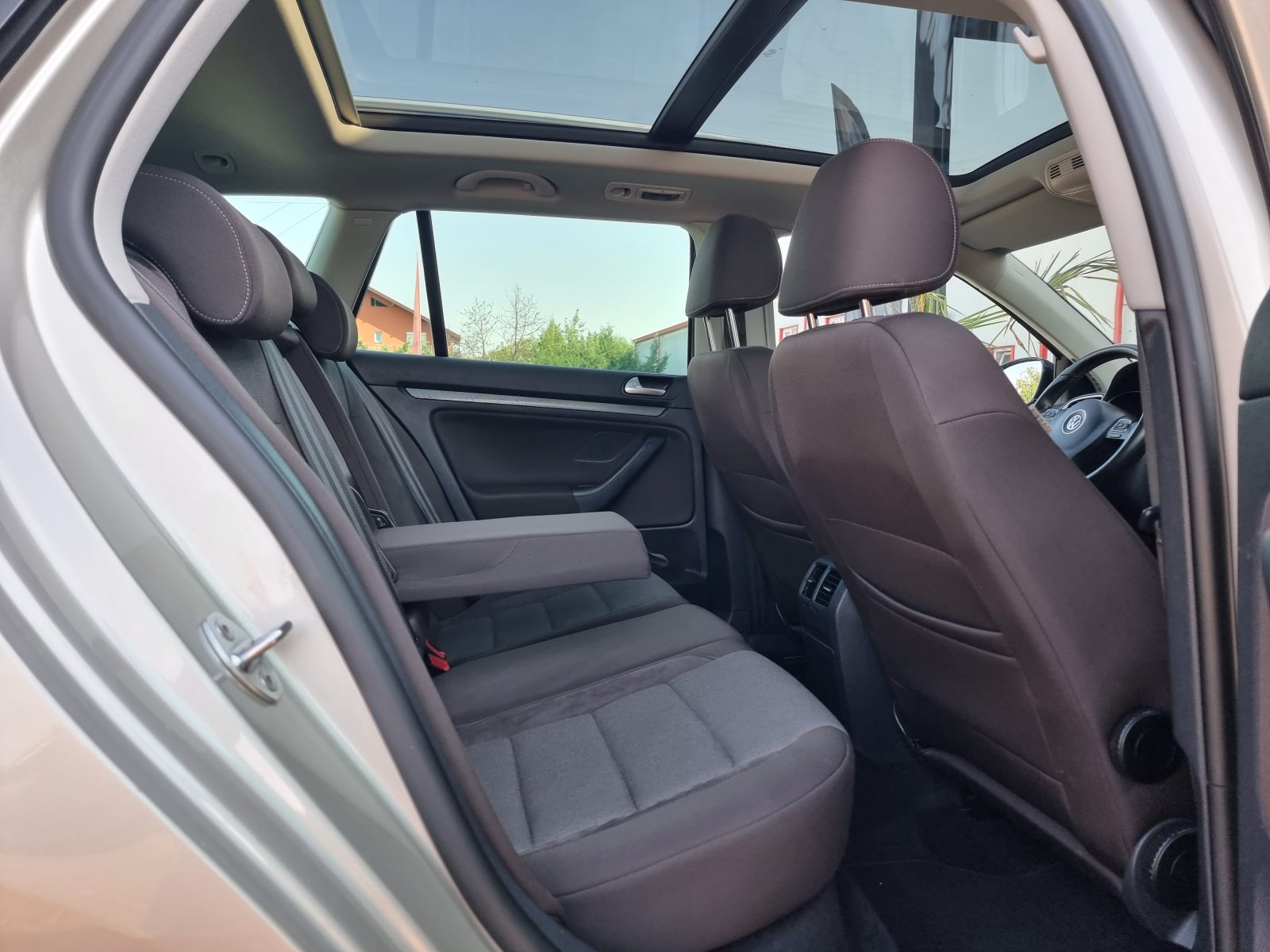 VOLKSWAGEN GOLF VI, 2.0 TDI, 140 CP, AN 2013, EURO 5         RATE-LIVRARE-GARANTIE
