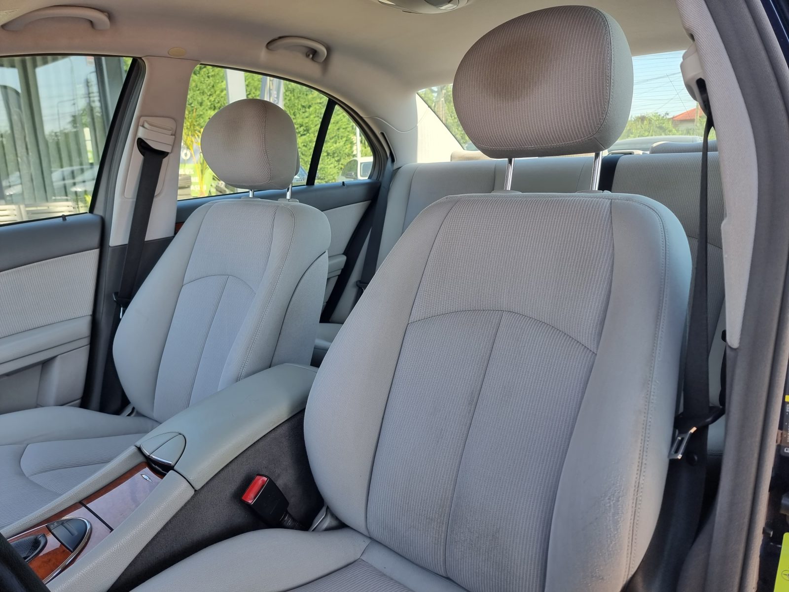 MERCEDES-BENZ E200 KOMPRESSOR, 1.8 BENZINA, 184 CP, AN 2007            RATE-LIVRARE-GARANTIE