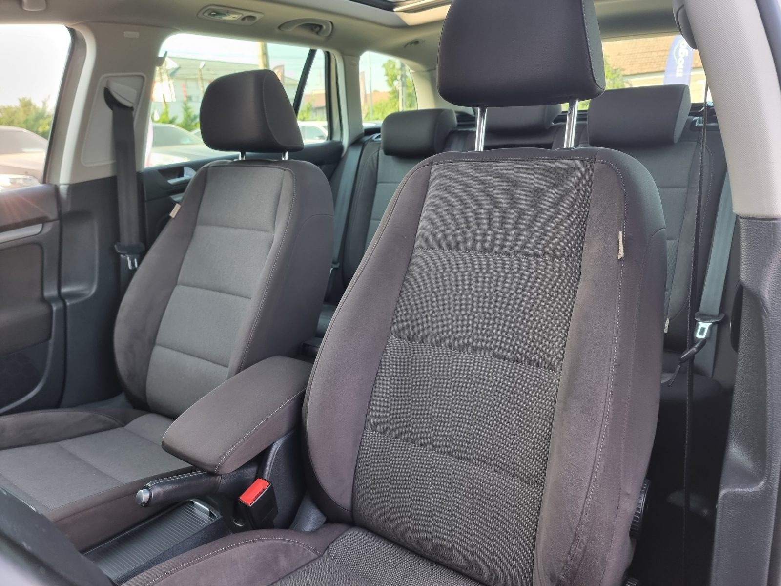 VOLKSWAGEN GOLF VI, 2.0 TDI, 140 CP, AN 2013, EURO 5         RATE-LIVRARE-GARANTIE