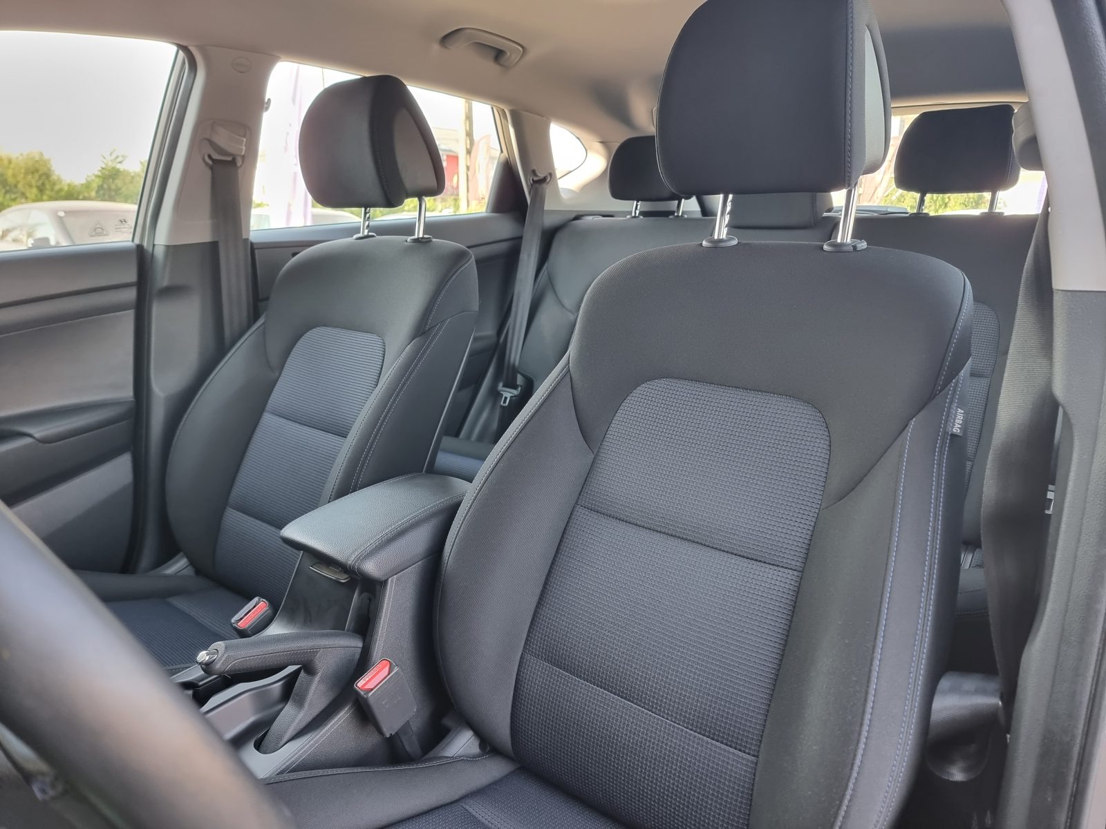HYUNDAI TUCSON, 2.0 DIESEL, 136 CP, AN 2016, EURO 6         RATE-LIVRARE-GARANTIE