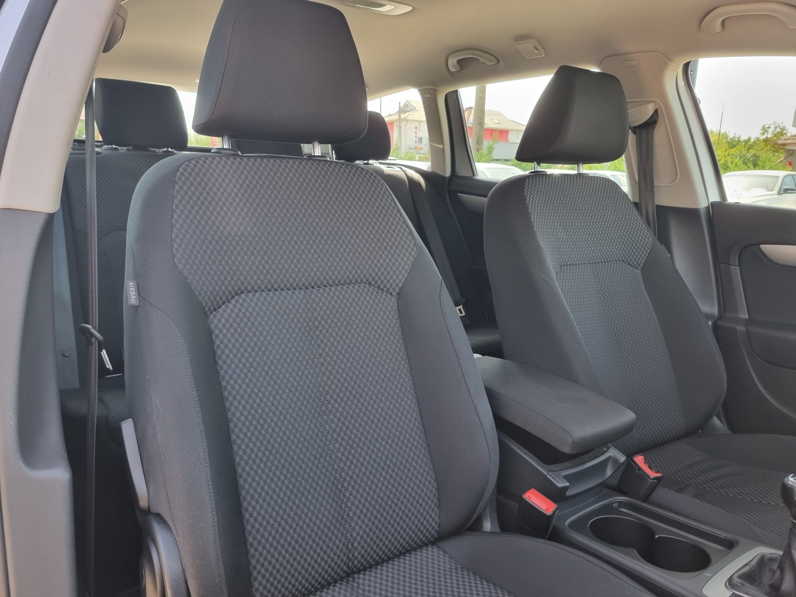 VOLKSWAGEN PASSAT, 2.0 TDI, 140 CP, AN 2011, EURO 5        RATE-LIVRARE-GARANTIE