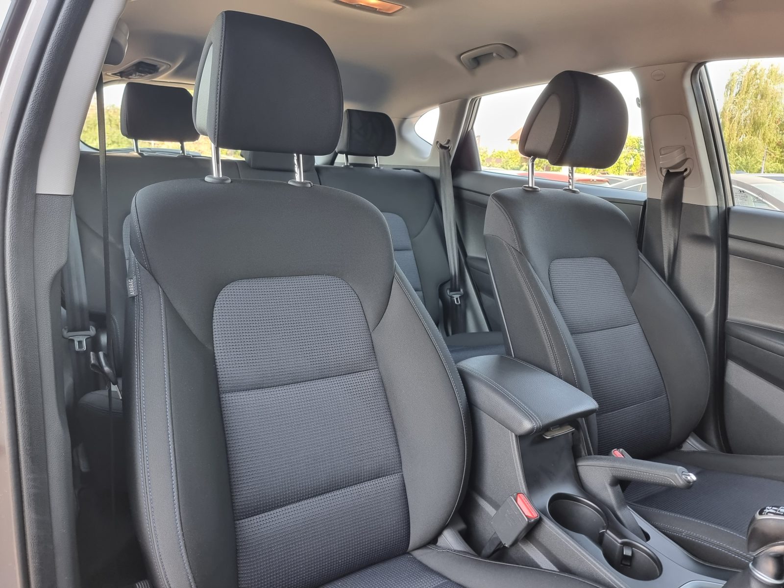 HYUNDAI TUCSON, 2.0 DIESEL, 136 CP, AN 2016, EURO 6         RATE-LIVRARE-GARANTIE