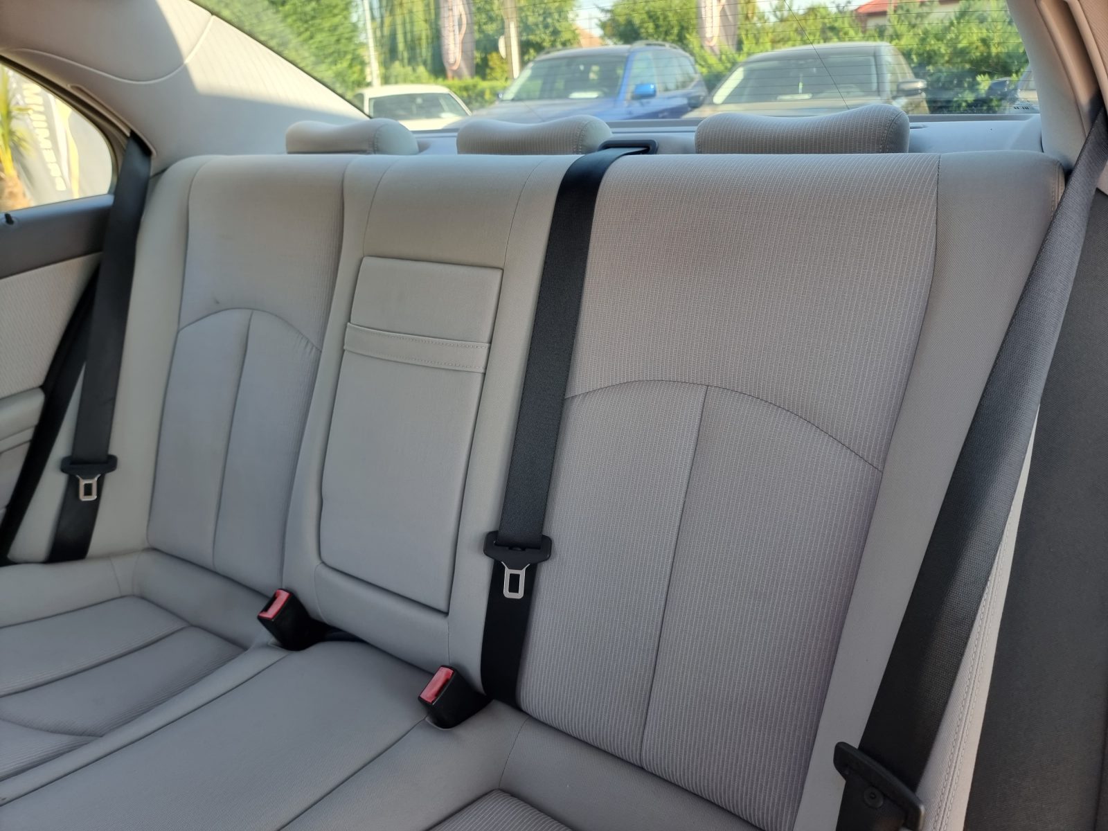 MERCEDES-BENZ E200 KOMPRESSOR, 1.8 BENZINA, 184 CP, AN 2007            RATE-LIVRARE-GARANTIE