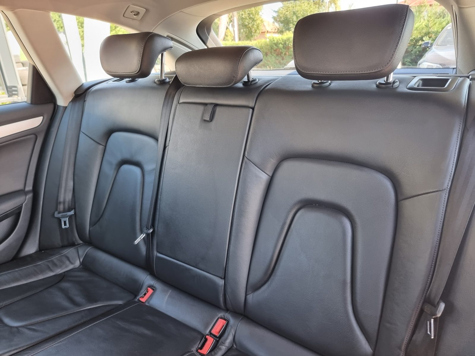 AUDI A4 ALLROAD, 2.0 TDI, 170 CP, AN 2010, EURO 5       RATE-LIVRARE-GARANTIE