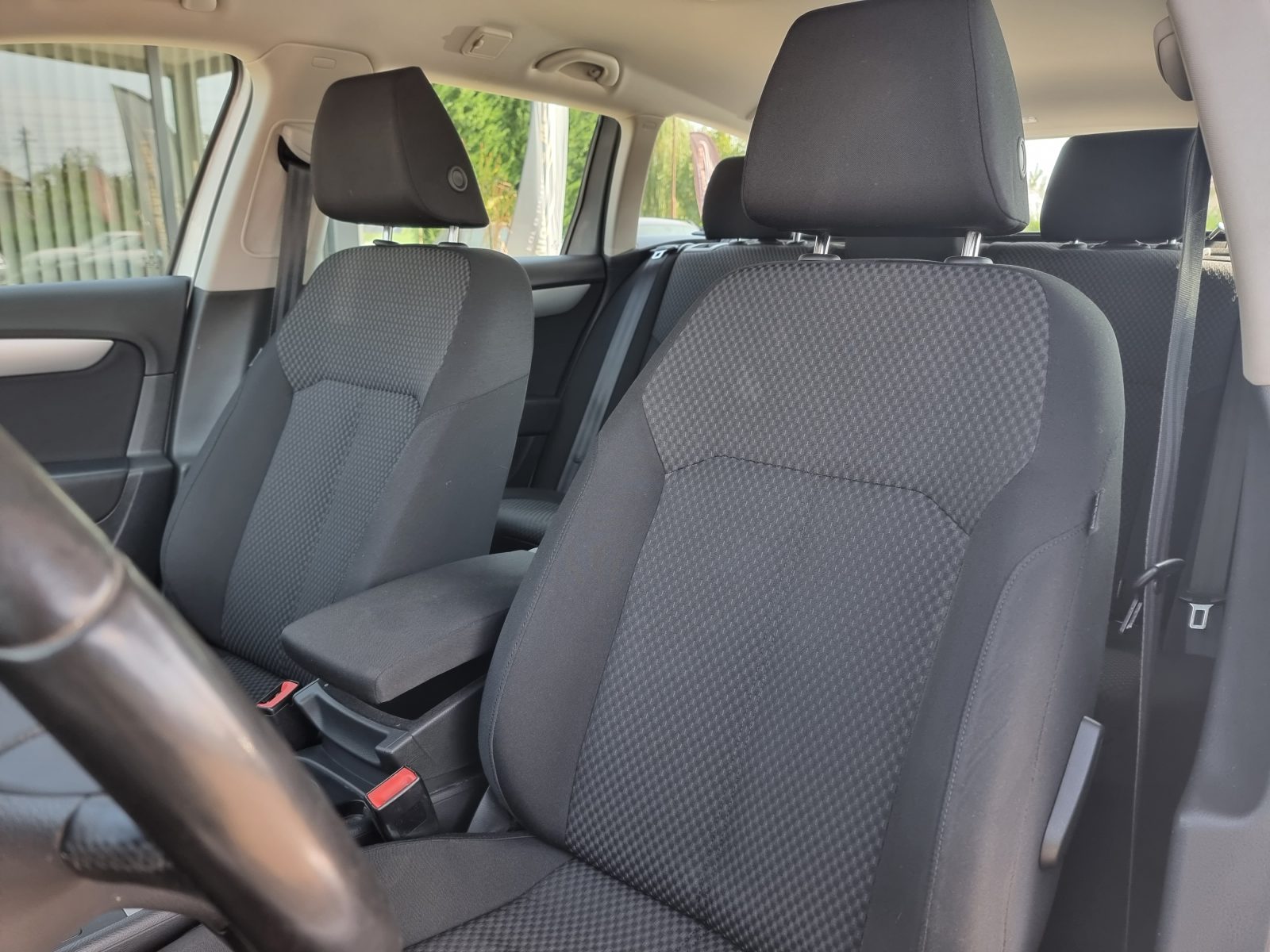 VOLKSWAGEN PASSAT, 2.0 TDI, 140 CP, AN 2011, EURO 5        RATE-LIVRARE-GARANTIE
