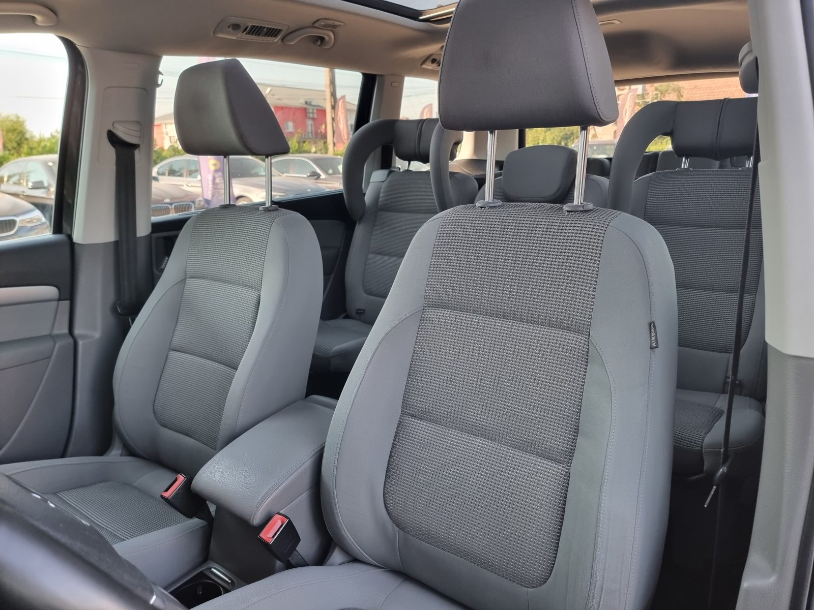 VOLKSWAGEN SHARAN, 7 LOCURI, 2.0 TDI, 140 CP, AN 2011, EURO 5        RATE-LIVRARE-GARANTIE