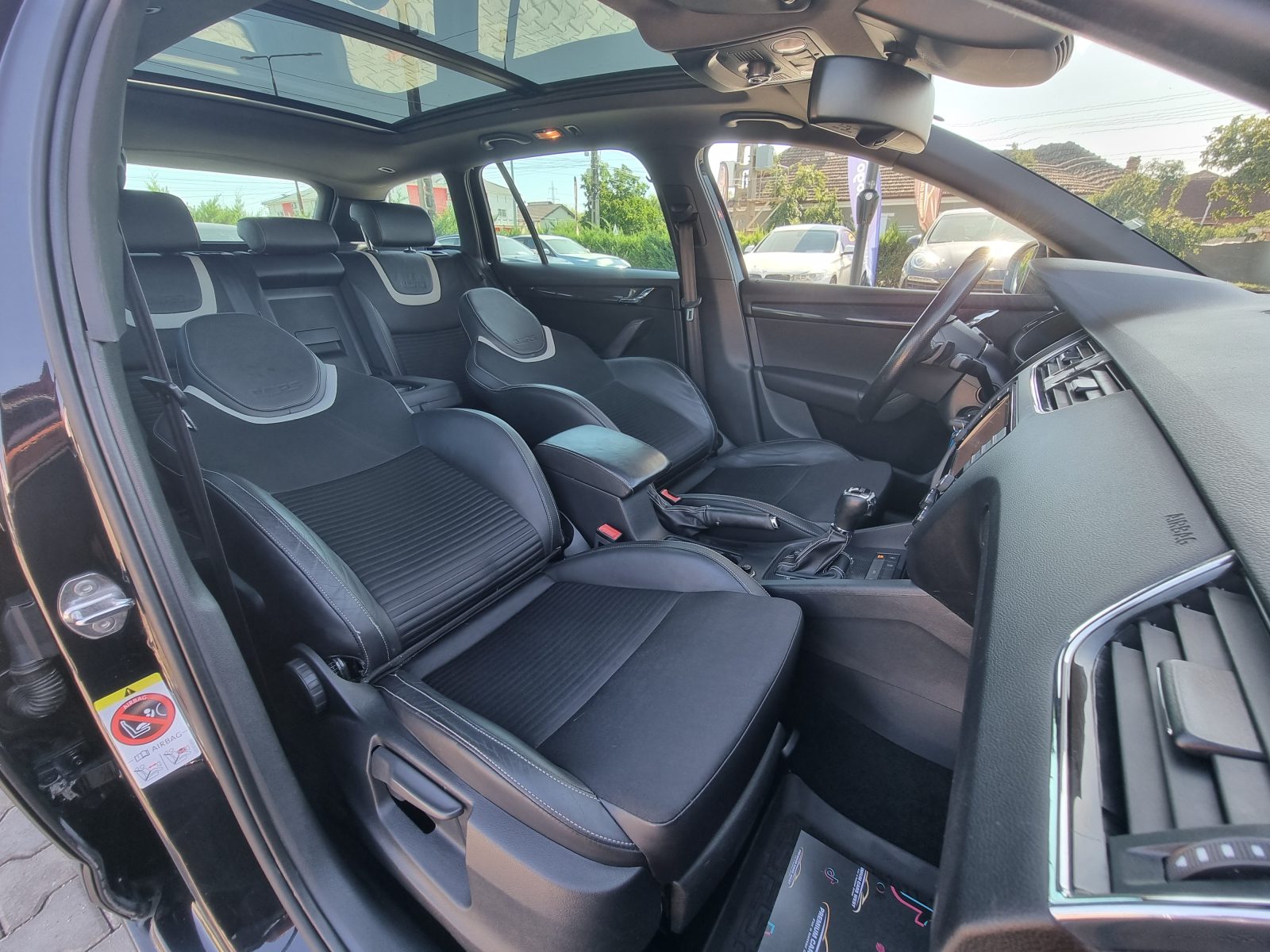 SKODA OCTAVIA VRS, 2.0 TDI, 185 CP, AN 2014 (DISTRIBUTIE SCHIMBATA), EURO 5 RATE-LIVRARE-GARANTIE