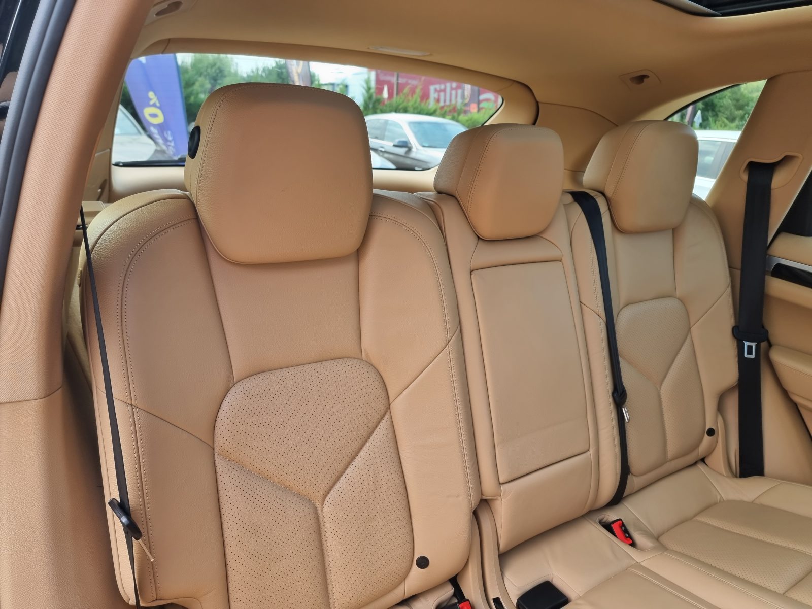 PORSCHE CAYENNE, 3.0 DIESEL, 239 CP, AN 2011, EURO 5       RATE-LIVRARE-GARANTIE