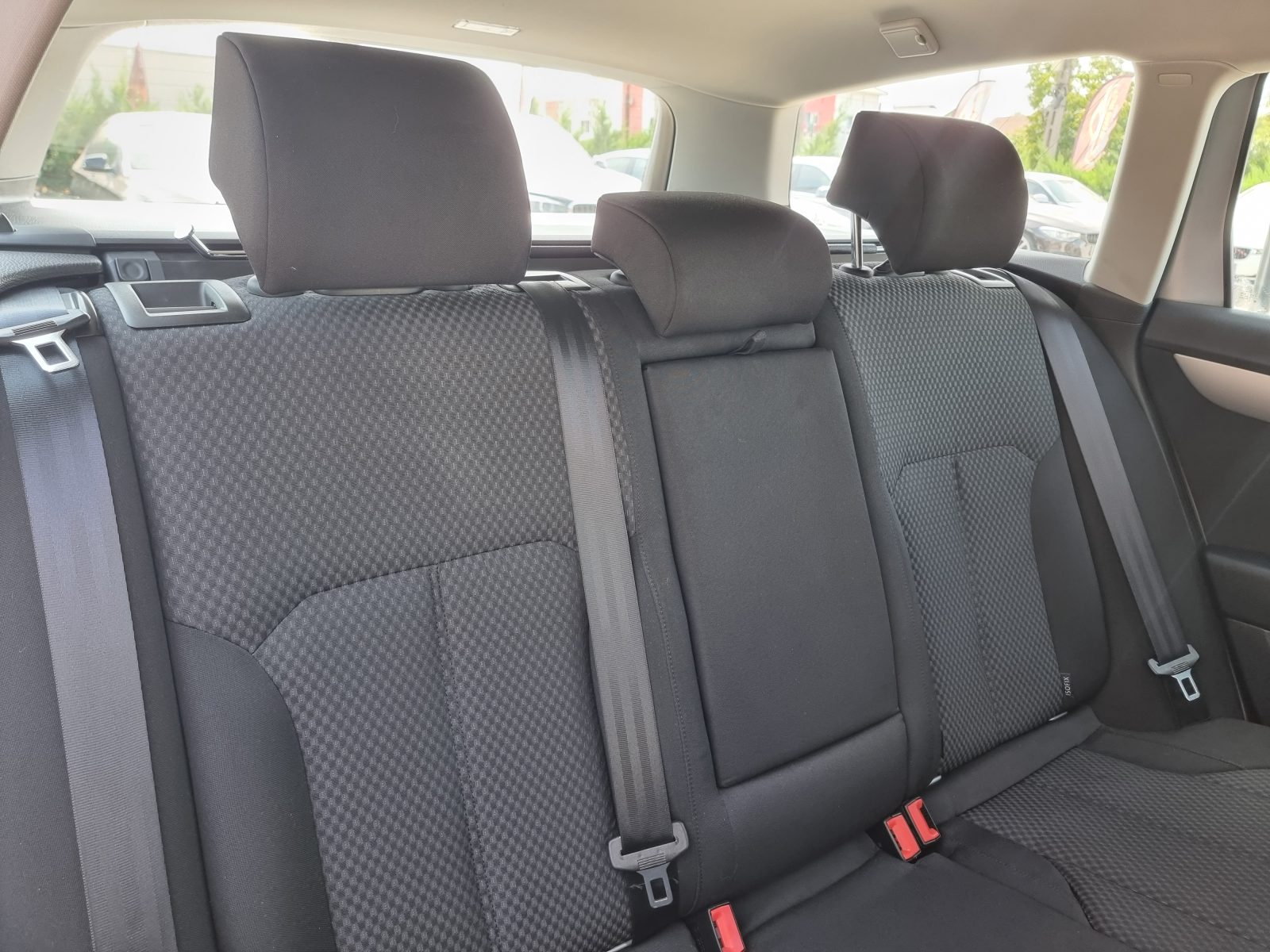VOLKSWAGEN PASSAT, 2.0 TDI, 140 CP, AN 2011, EURO 5        RATE-LIVRARE-GARANTIE