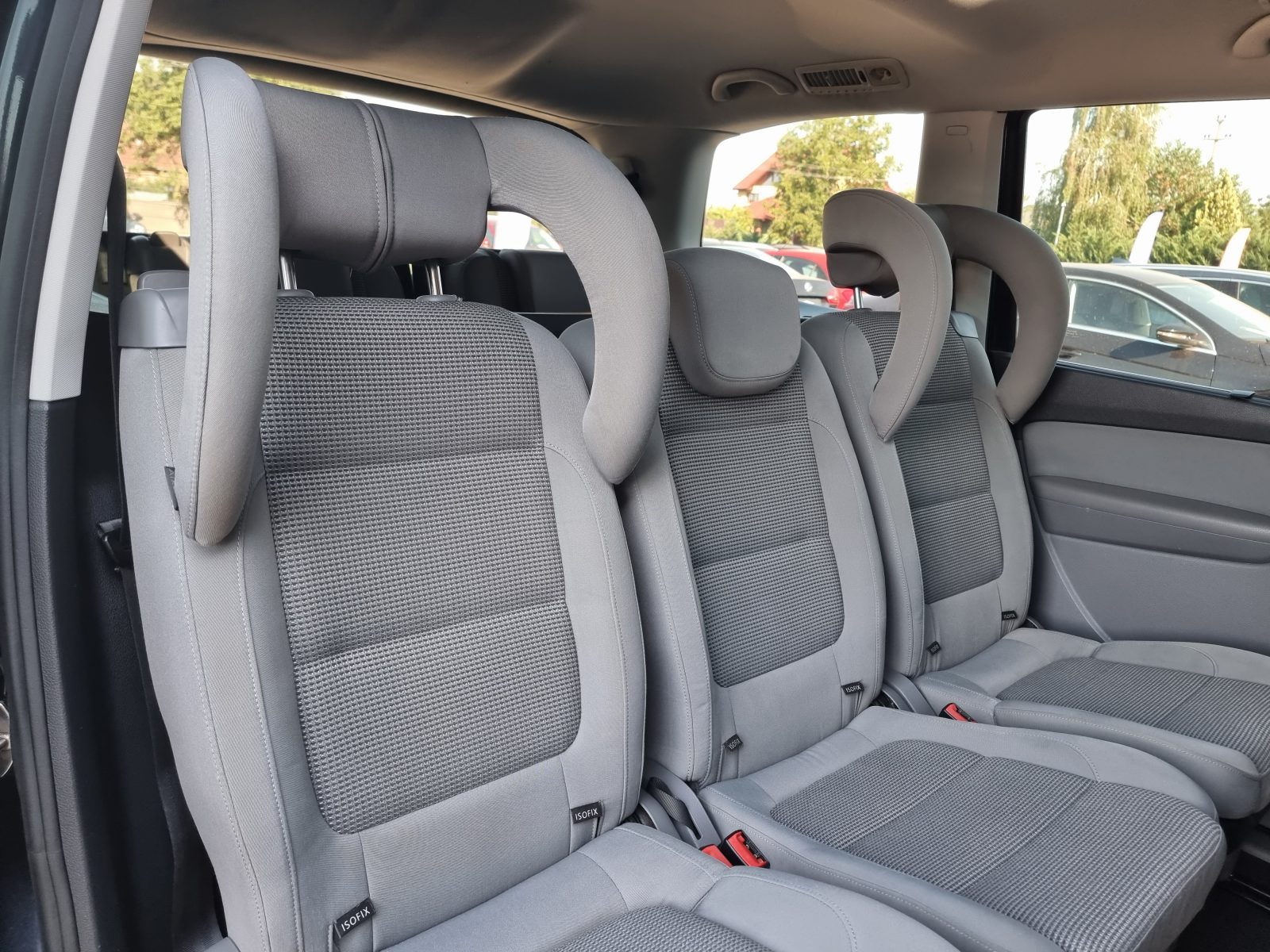 VOLKSWAGEN SHARAN, 7 LOCURI, 2.0 TDI, 140 CP, AN 2011, EURO 5        RATE-LIVRARE-GARANTIE