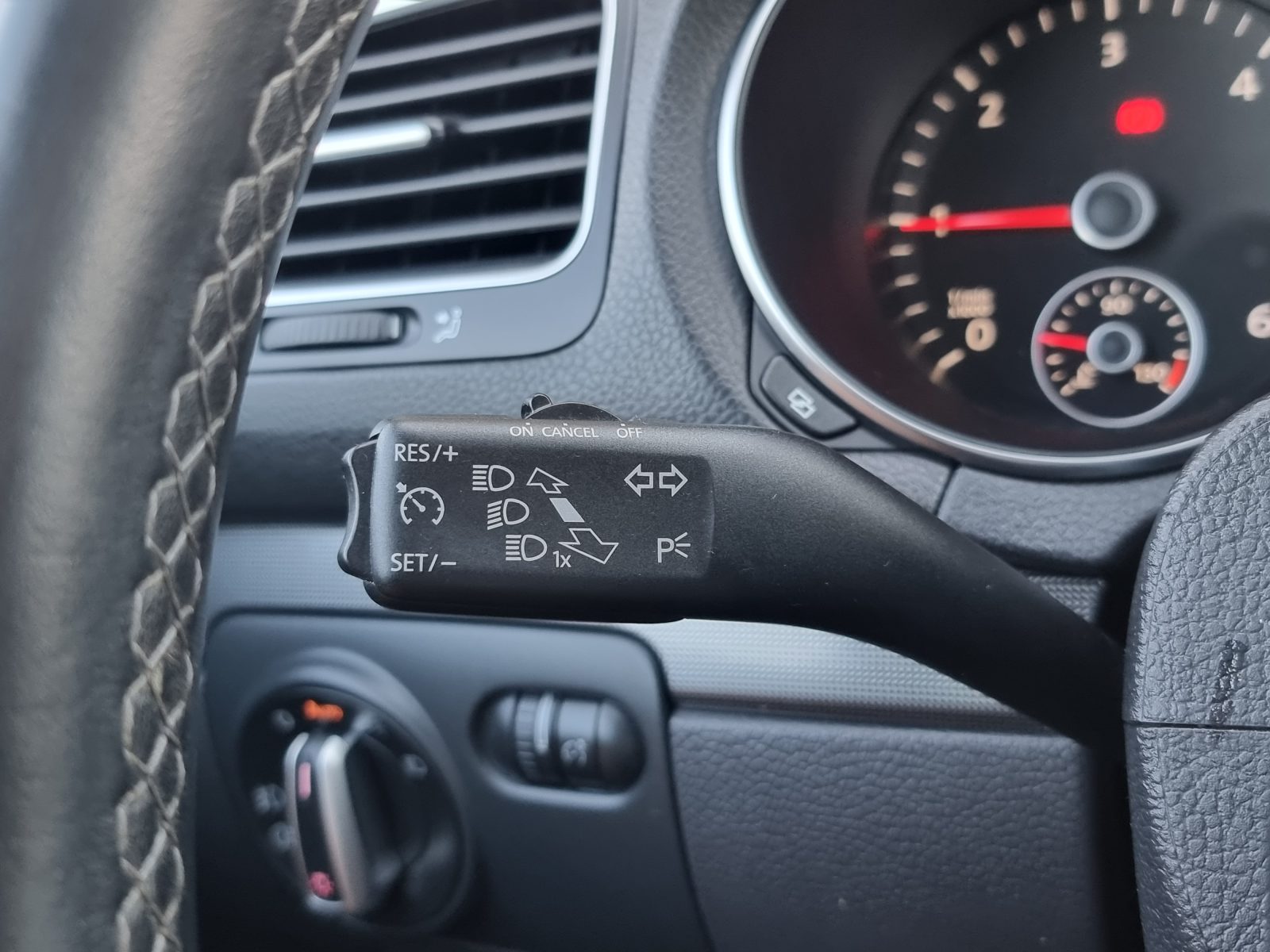 VOLKSWAGEN GOLF VI, 2.0 TDI, 140 CP, AN 2013, EURO 5         RATE-LIVRARE-GARANTIE