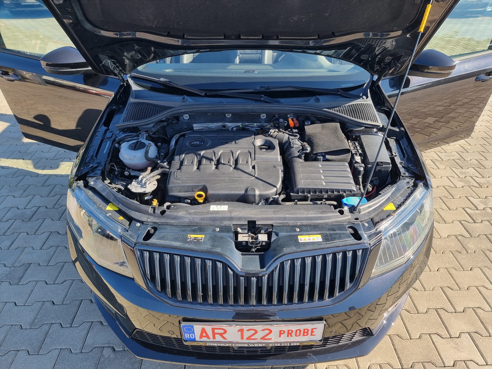 SKODA OCTAVIA VRS, 2.0 TDI, 185 CP, AN 2014 (DISTRIBUTIE SCHIMBATA), EURO 5 RATE-LIVRARE-GARANTIE