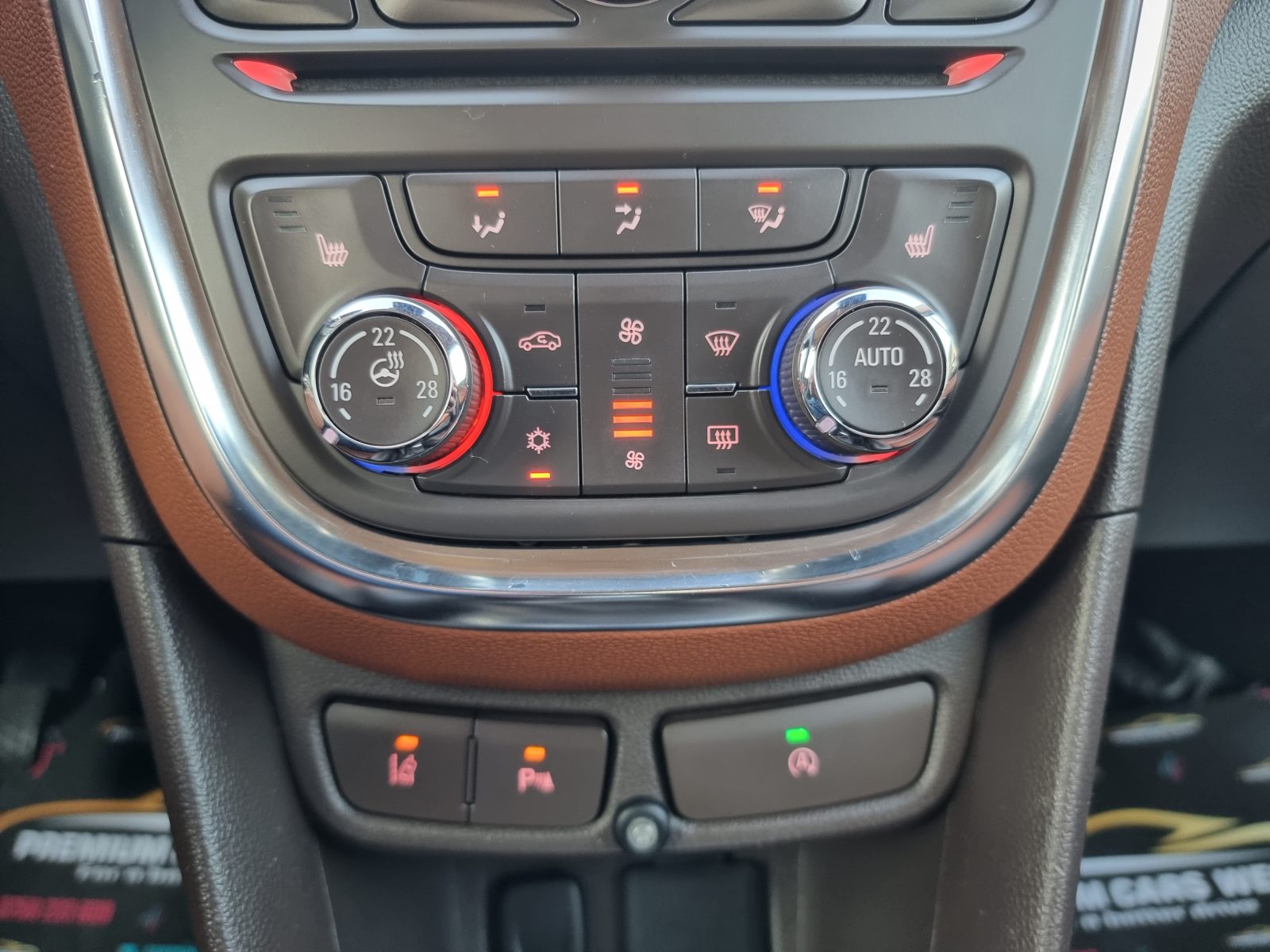 OPEL MOKKA, 1.6 CDTI, 135 CP, AN 2015 (DISTRIBUTIE SCHIMBATA), EURO 5 RATE-LIVRARE-GARANTIE