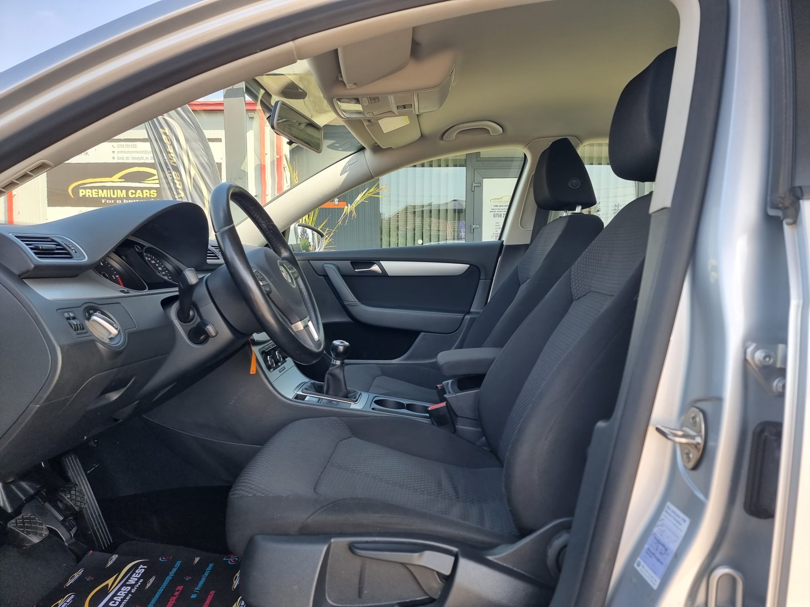 VOLKSWAGEN PASSAT, 2.0 TDI, 140 CP, AN 2011, EURO 5        RATE-LIVRARE-GARANTIE