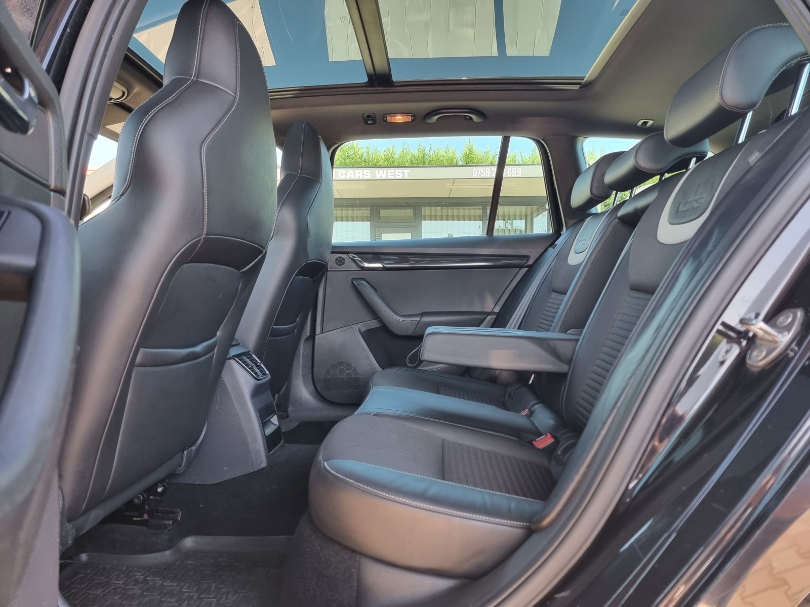 SKODA OCTAVIA VRS, 2.0 TDI, 185 CP, AN 2014 (DISTRIBUTIE SCHIMBATA), EURO 5 RATE-LIVRARE-GARANTIE