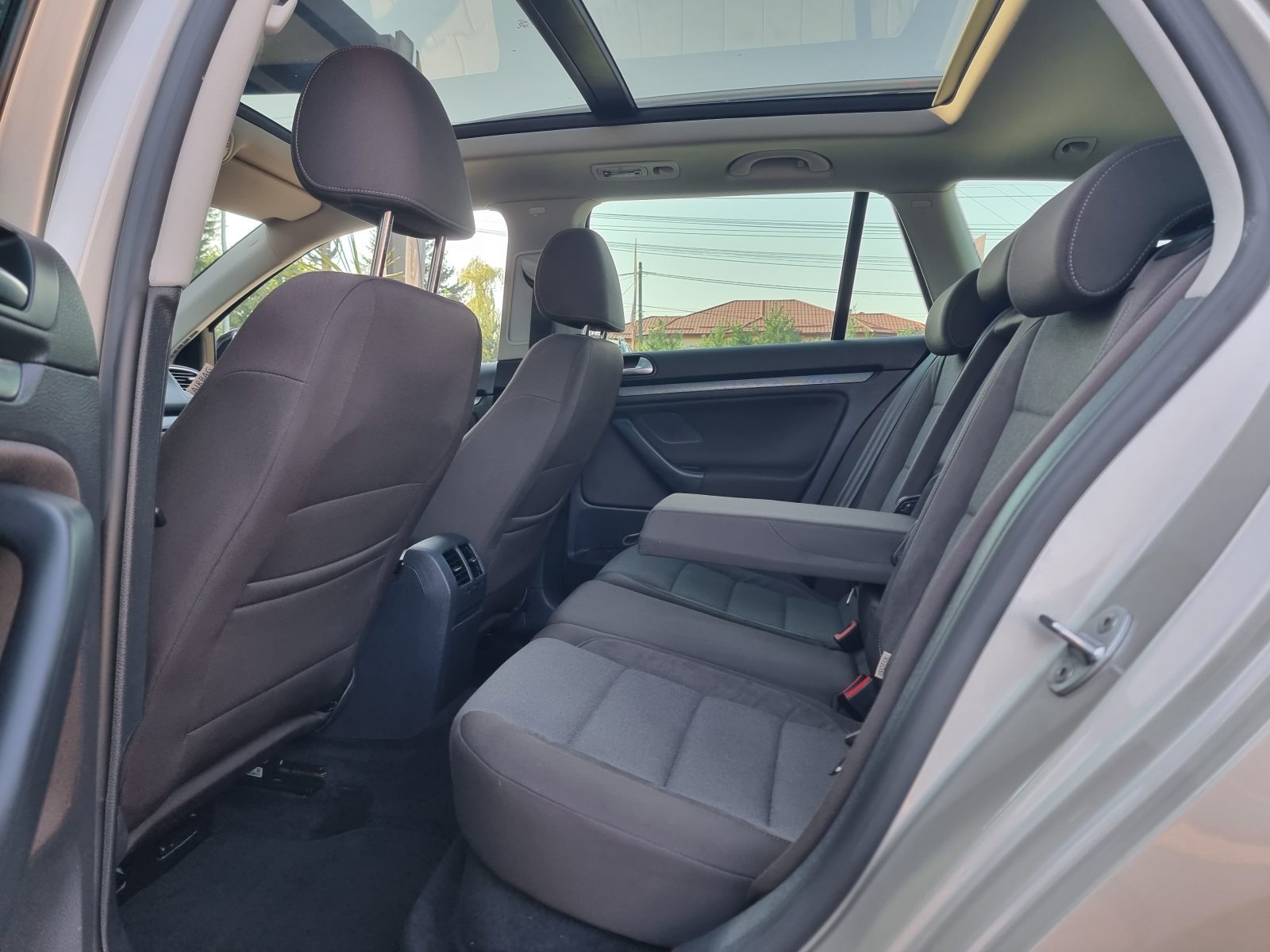 VOLKSWAGEN GOLF VI, 2.0 TDI, 140 CP, AN 2013, EURO 5         RATE-LIVRARE-GARANTIE