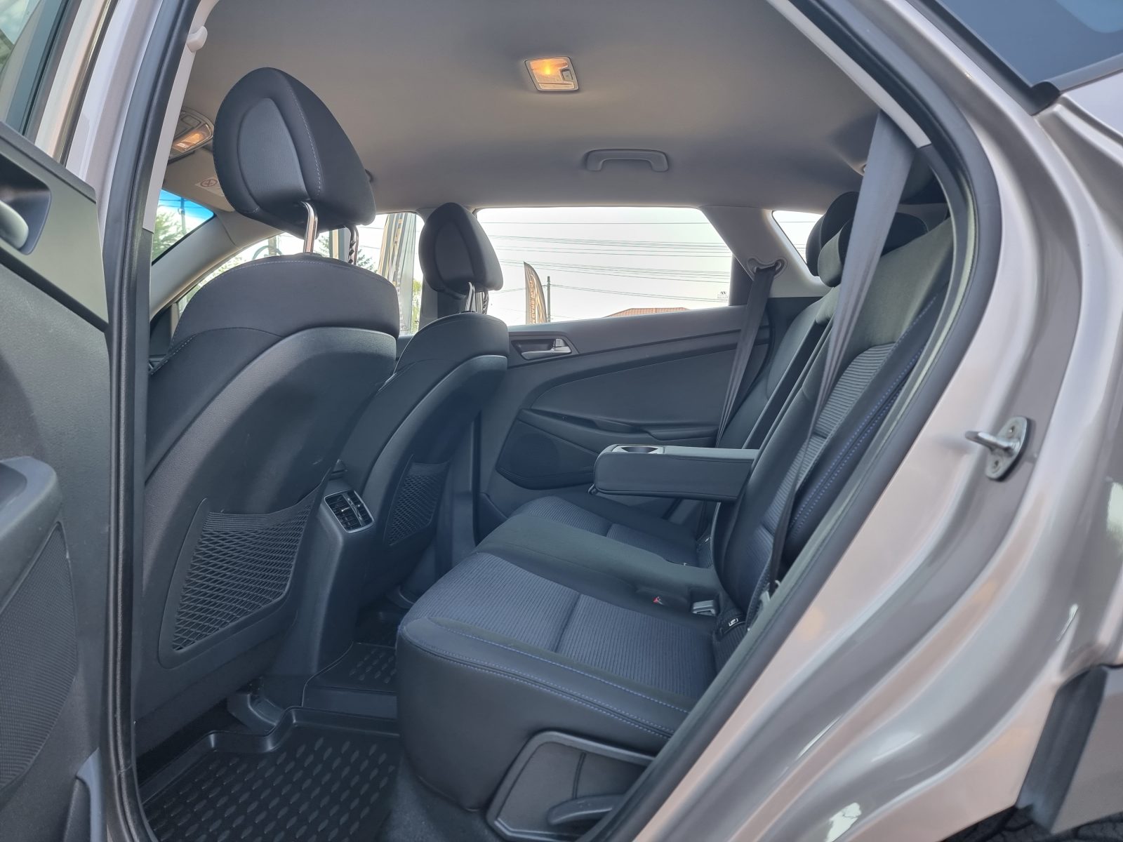 HYUNDAI TUCSON, 2.0 DIESEL, 136 CP, AN 2016, EURO 6         RATE-LIVRARE-GARANTIE
