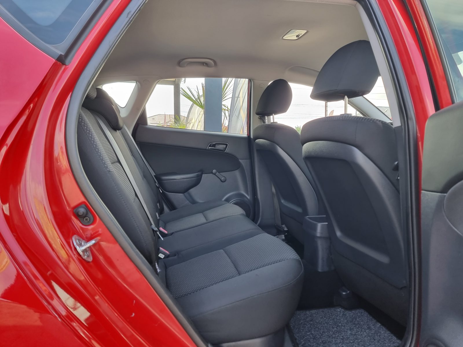 HYUNDAI i30, 1.4 BENZINA, 110 CP, AN 2010        RATE-LIVRARE-GARANTIE