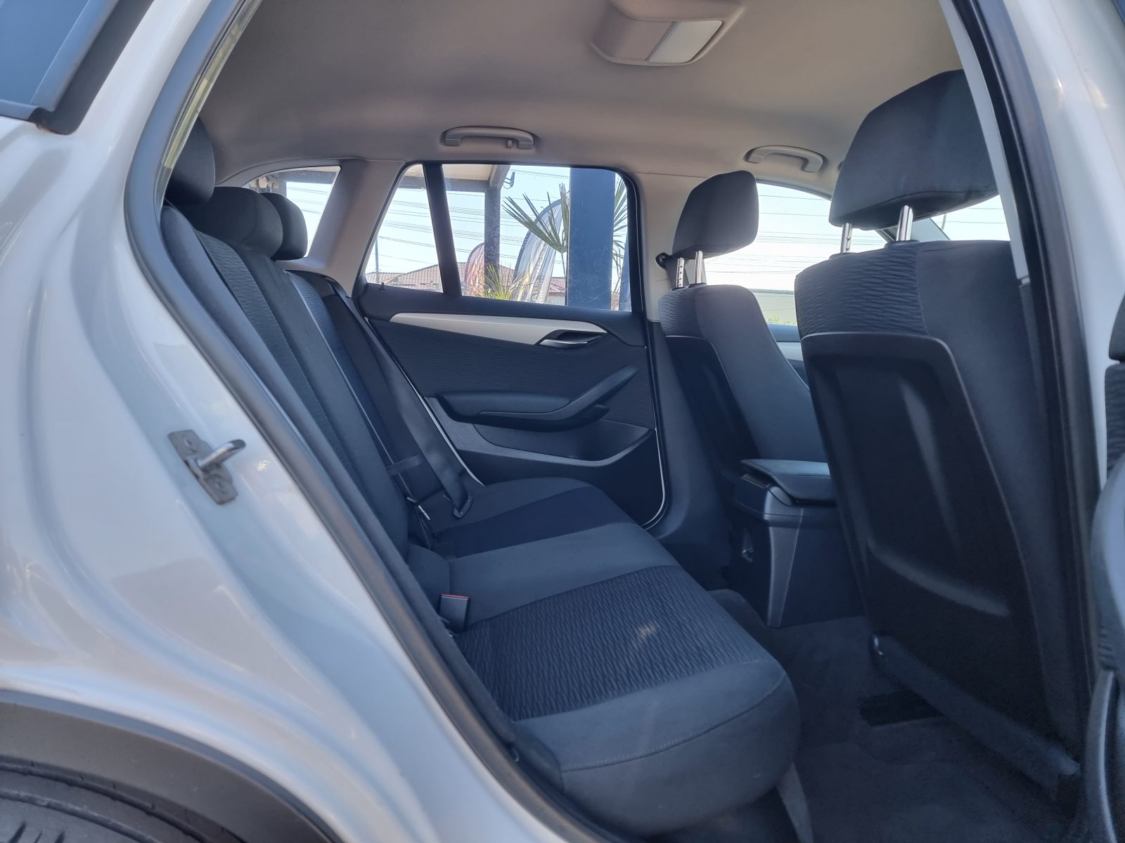 BMW X1, 2.0 DIESEL, 143 CP, AN 2014, EURO 5      REVIZIE EFECTUATA ( DISTRIBUTIE + ULEI + FILTRE )        RATE-LIVRARE-GARANTIE