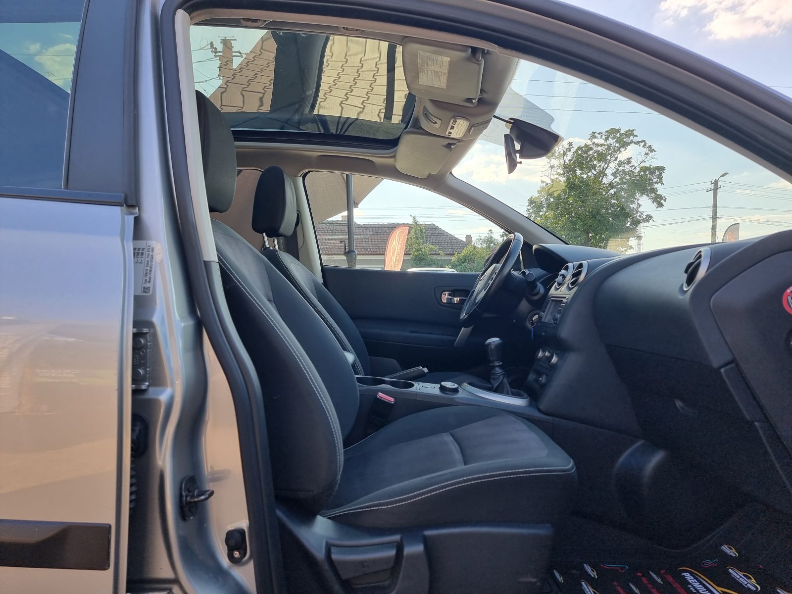 NISSAN QASHQAI 4X4, 1.6 DIESEL, 130 CP, AN 2012, EURO 5        RATE-LIVRARE-GARANTIE